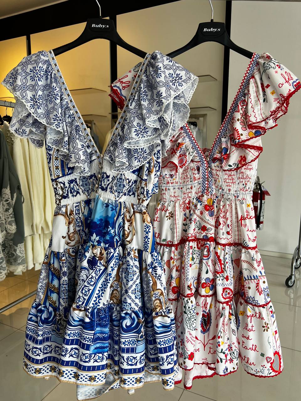 Фото Kitana (Rinascimento, Большие размеры)