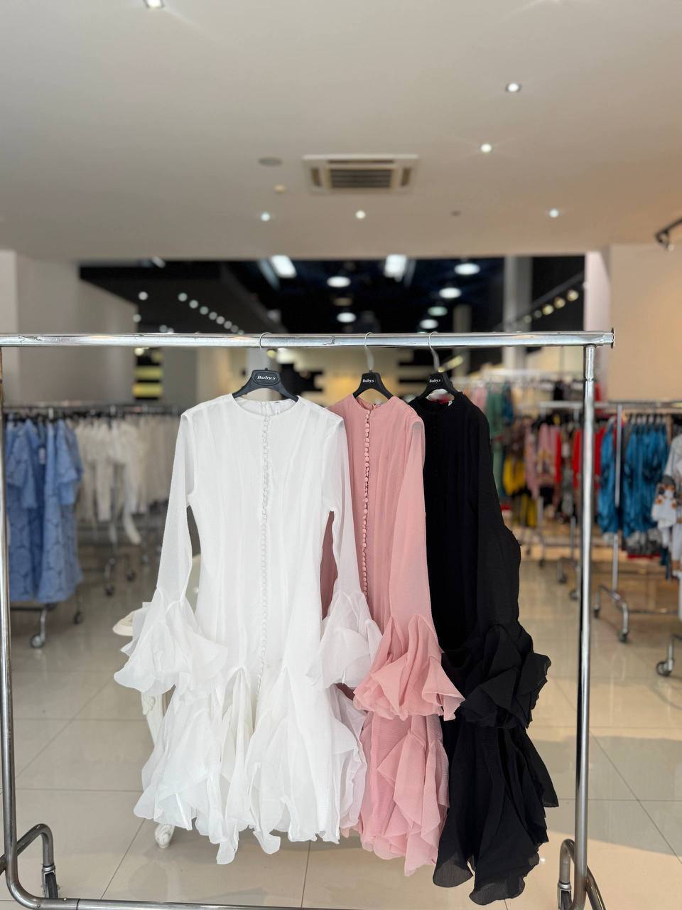 Фото Kitana (Rinascimento, Большие размеры)