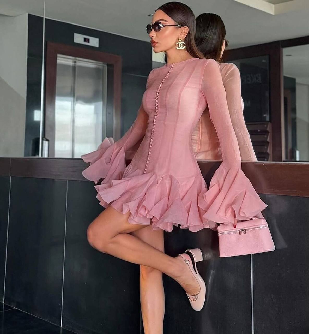 Фото Kitana (Rinascimento, Большие размеры)