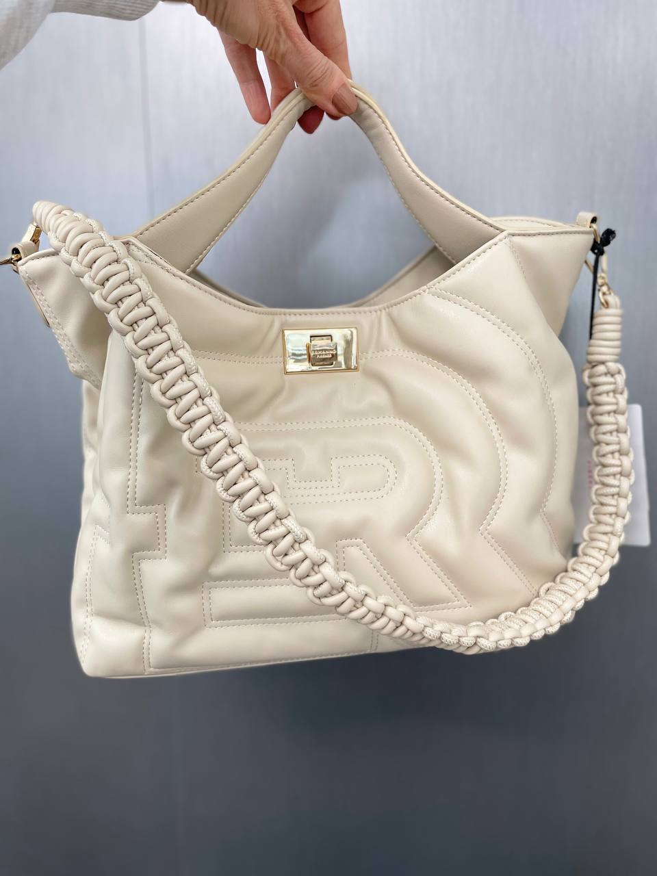 Фото Roberto Serpentini