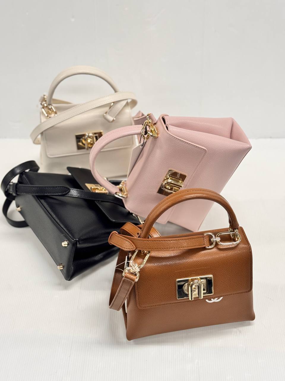 Фото Roberto Serpentini