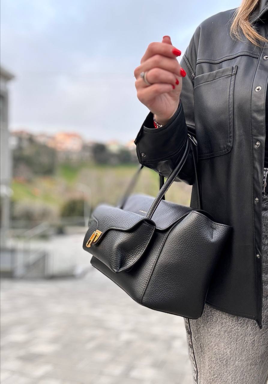 Фото Roberto Serpentini