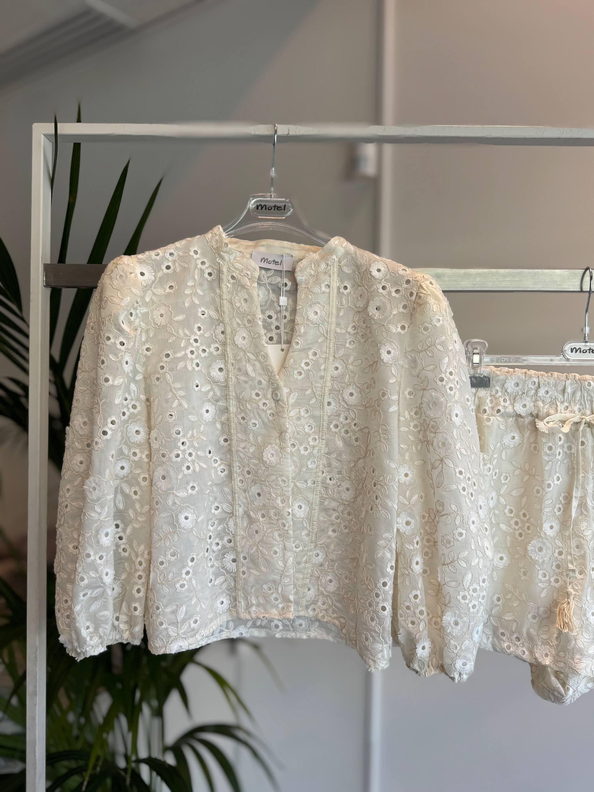 Итальянская одежда, бренд Motel, арт. 74204408