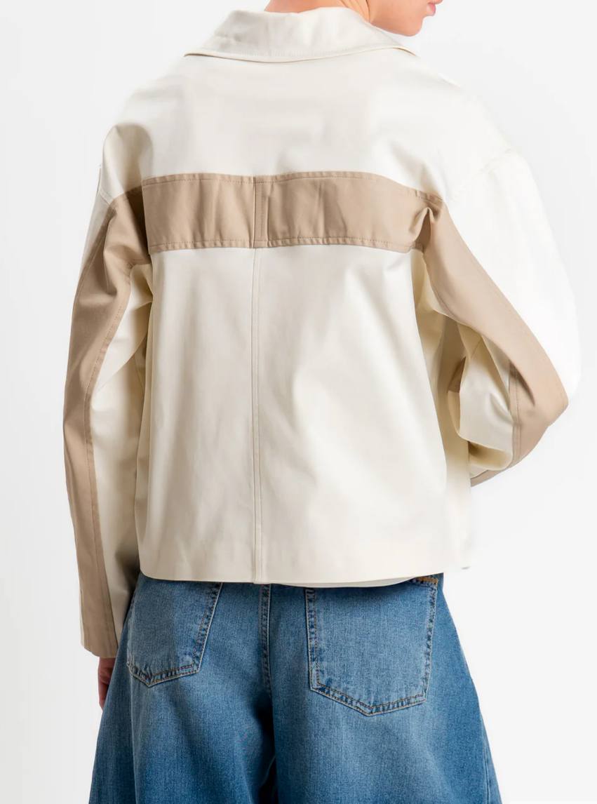 Фото Tensione in