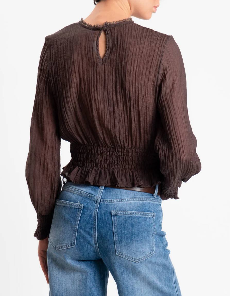 Фото Tensione in