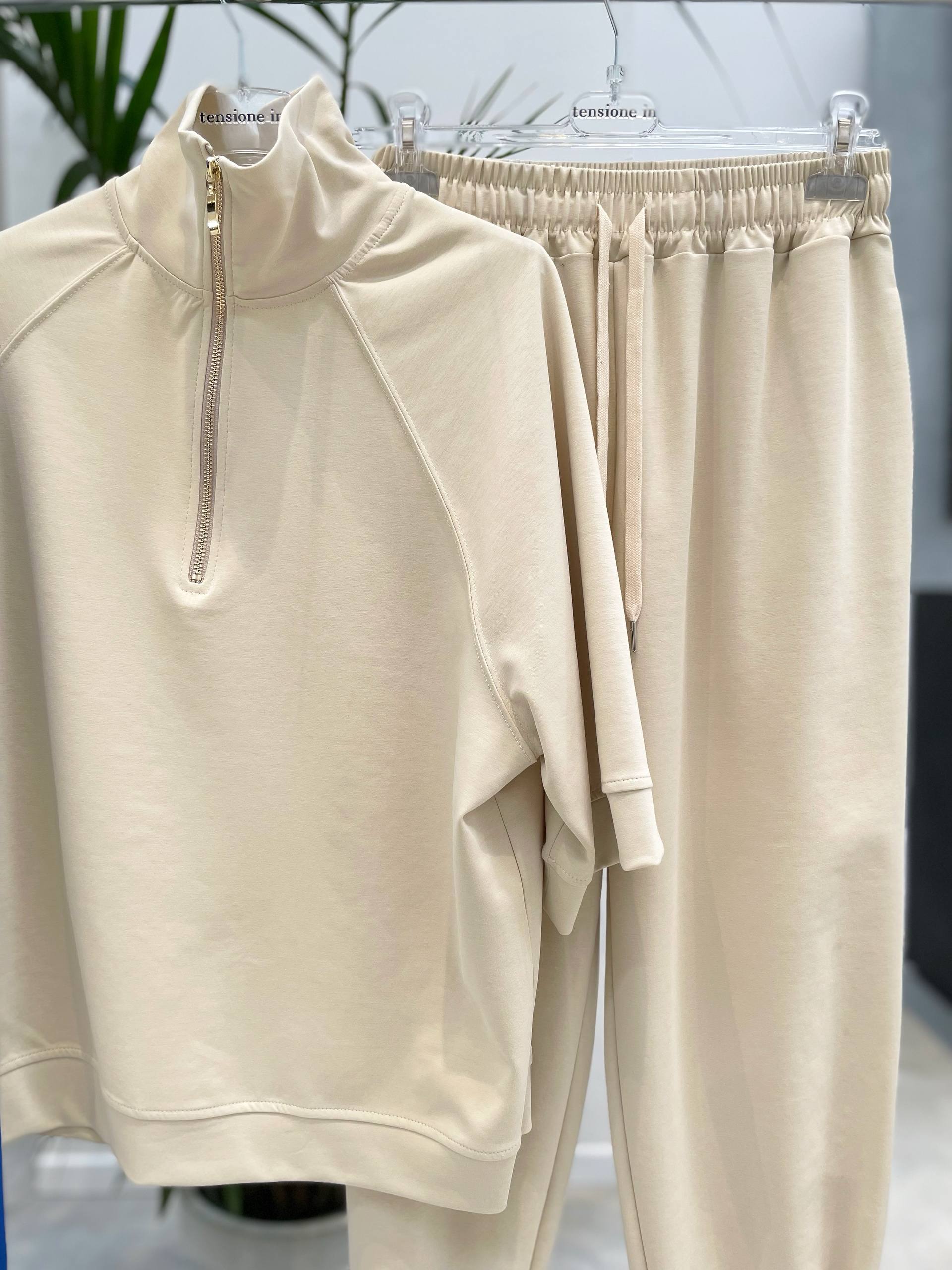 Фото Tensione in