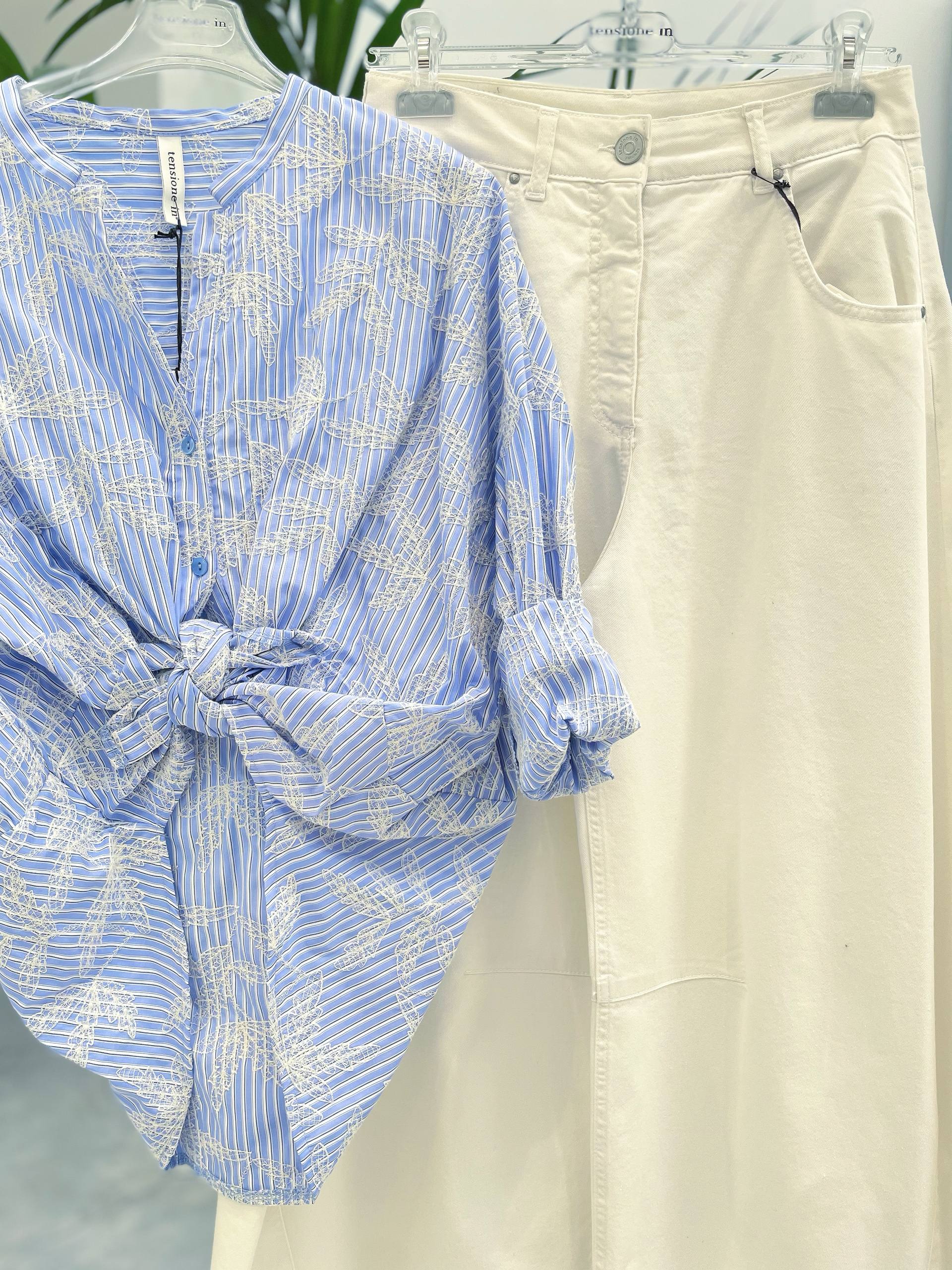 Фото Tensione in