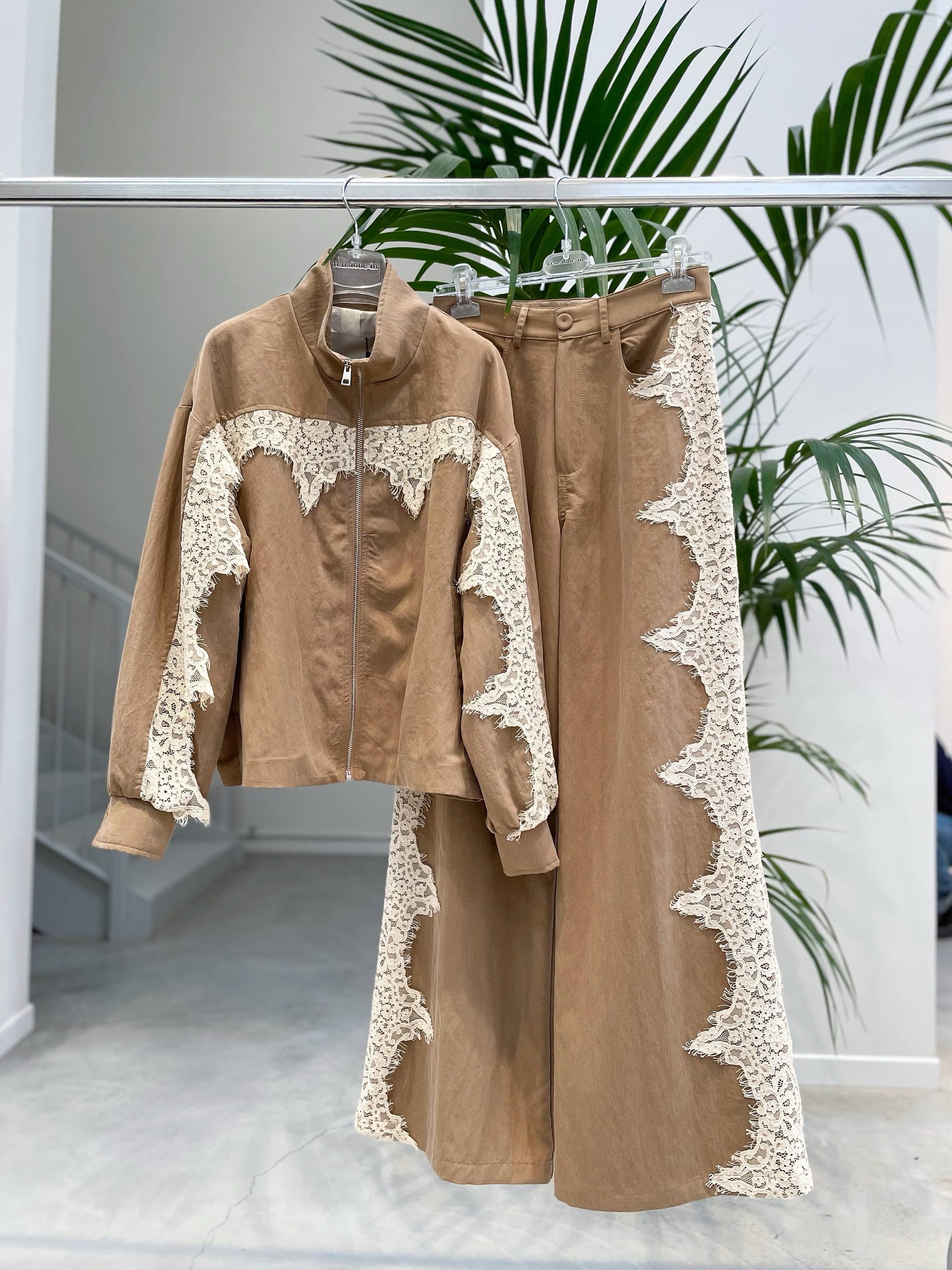 Фото Tensione in