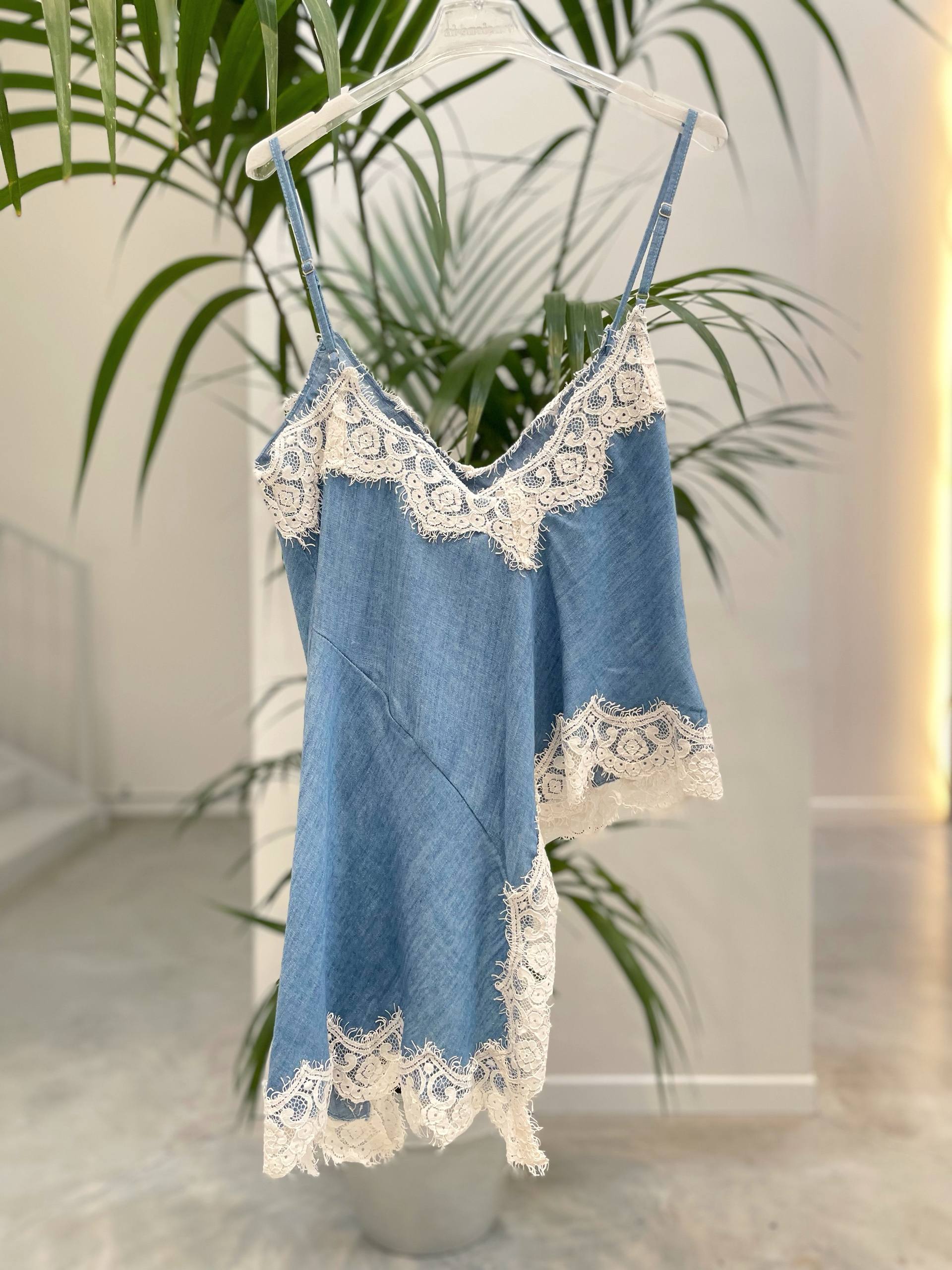 Фото Tensione in