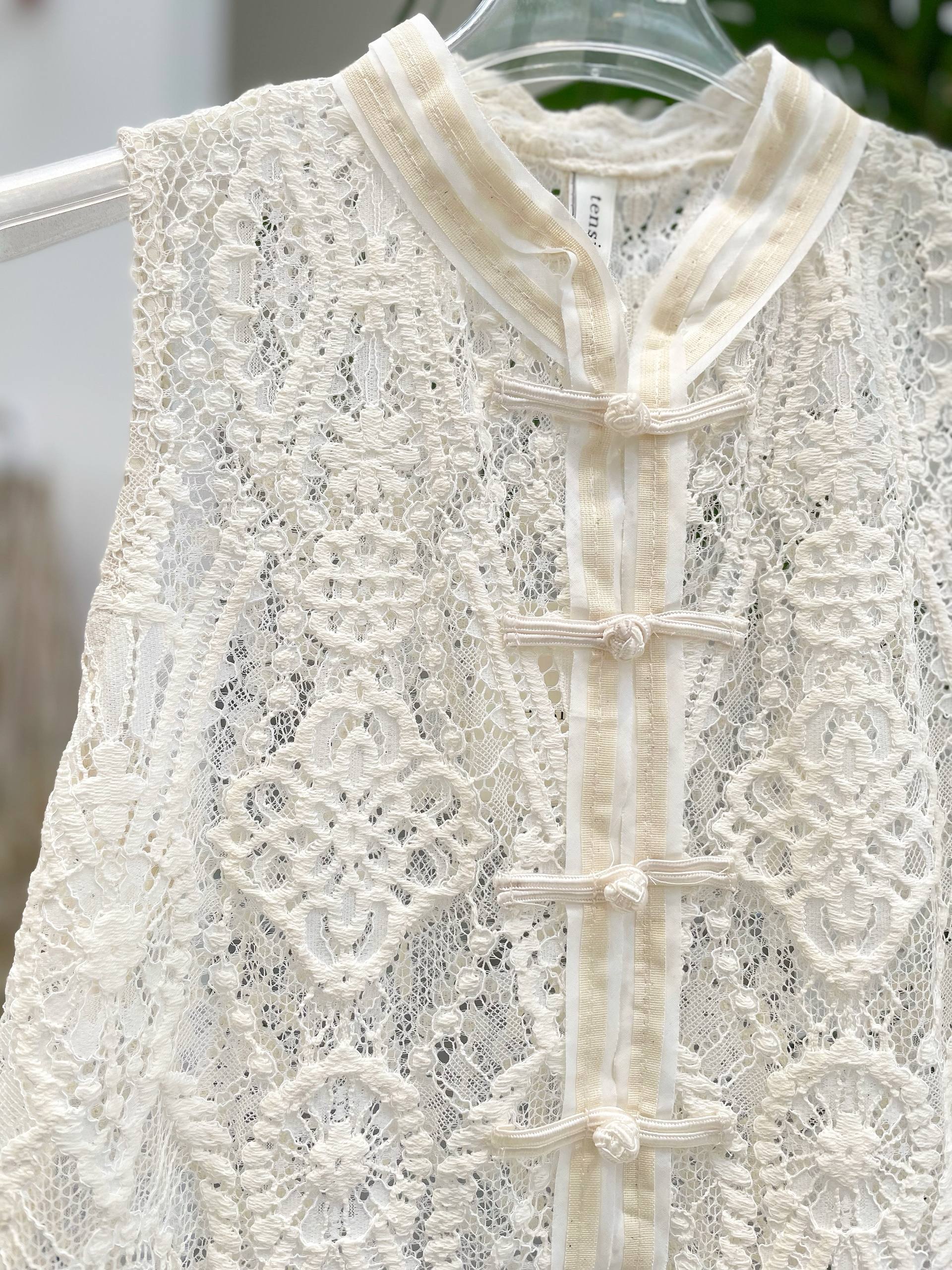 Фото Tensione in