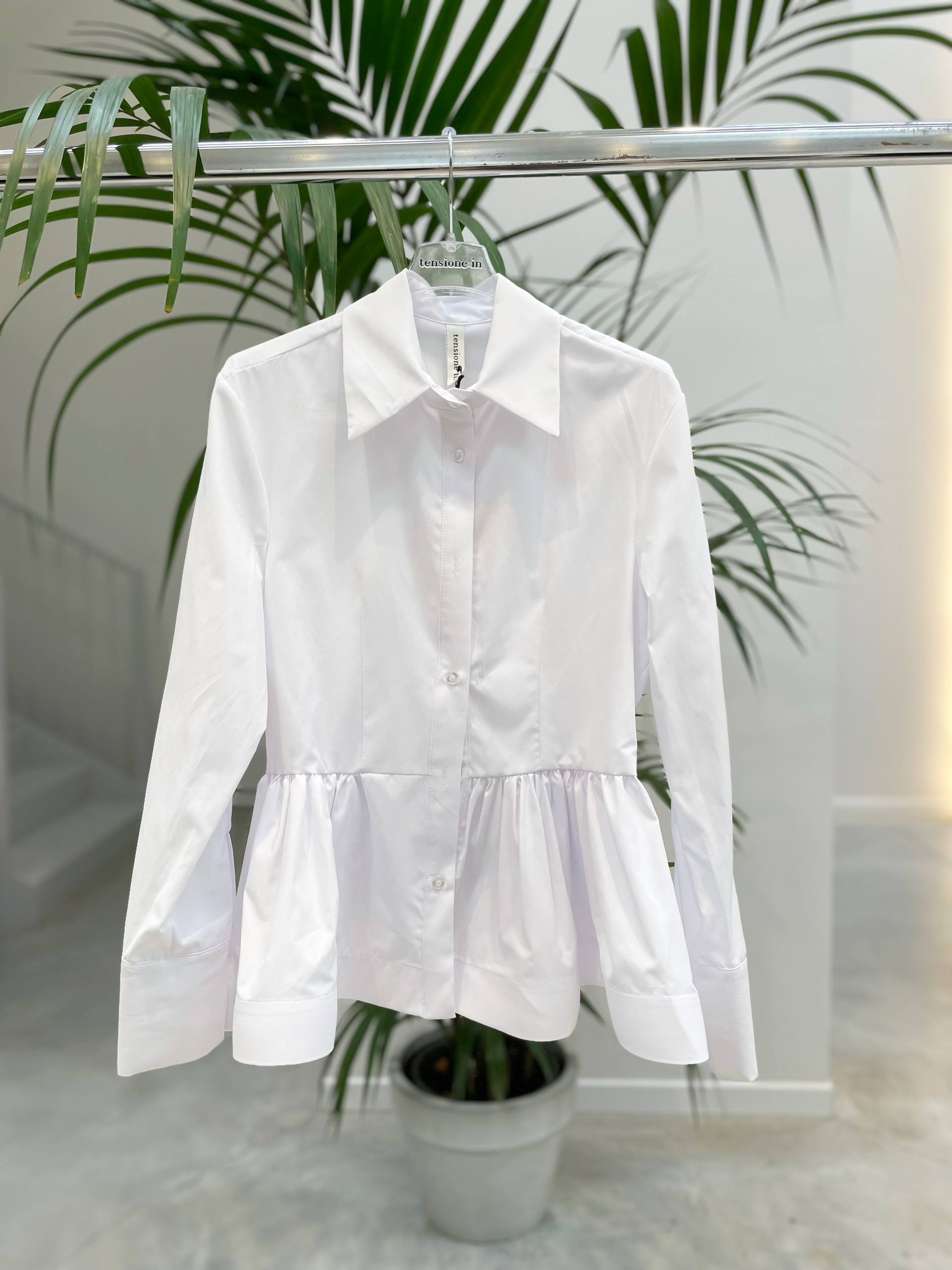 Фото Tensione in