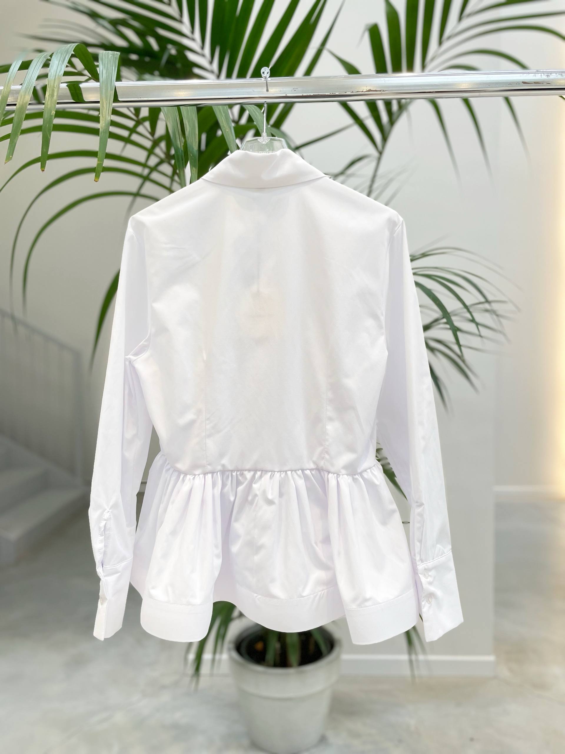 Фото Tensione in