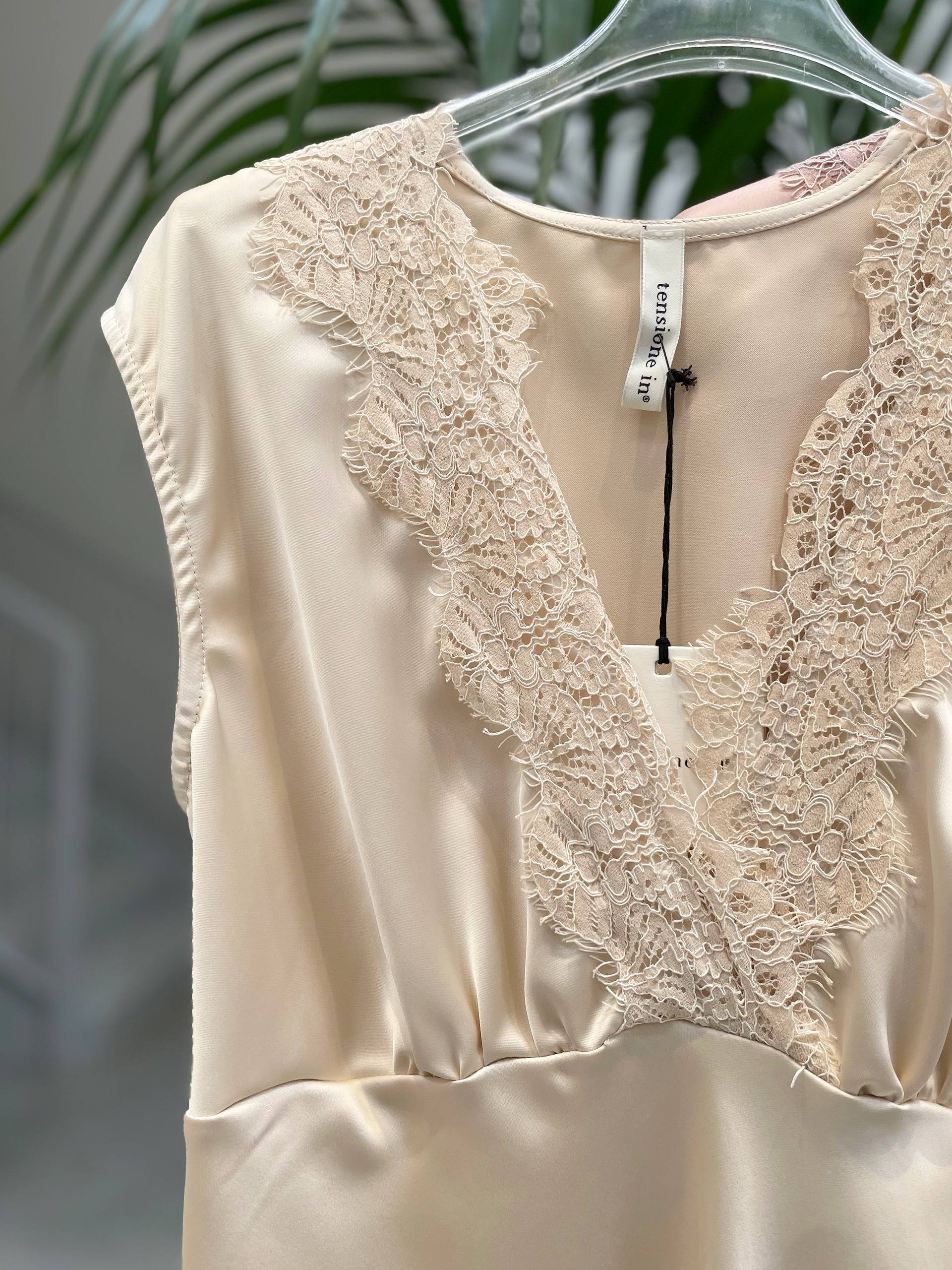 Фото Tensione in