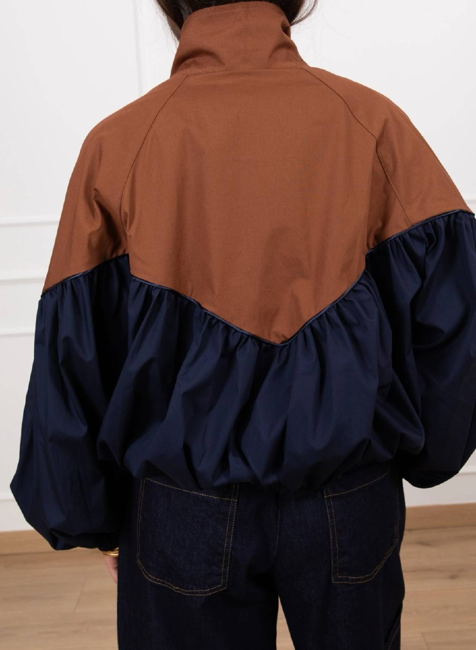 Фото Tensione in