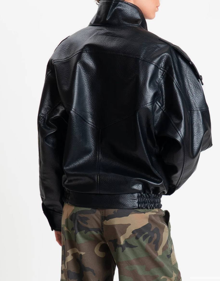 Фото Tensione in