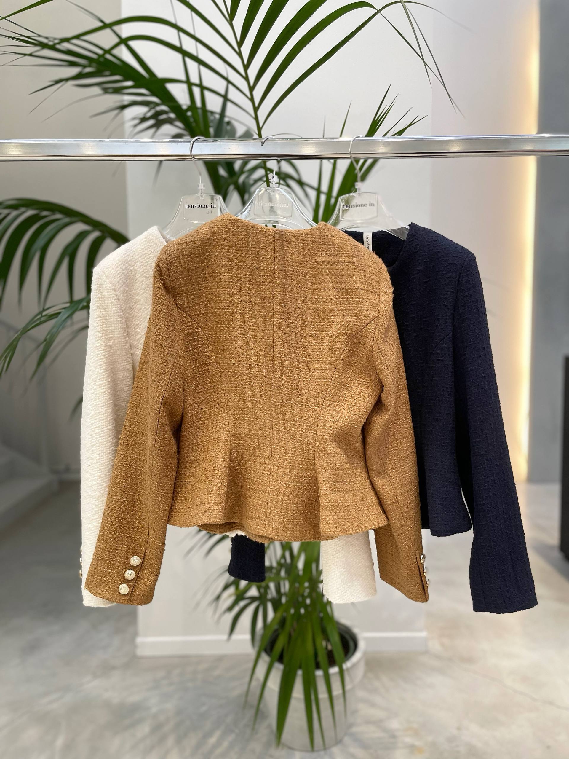 Фото Tensione in