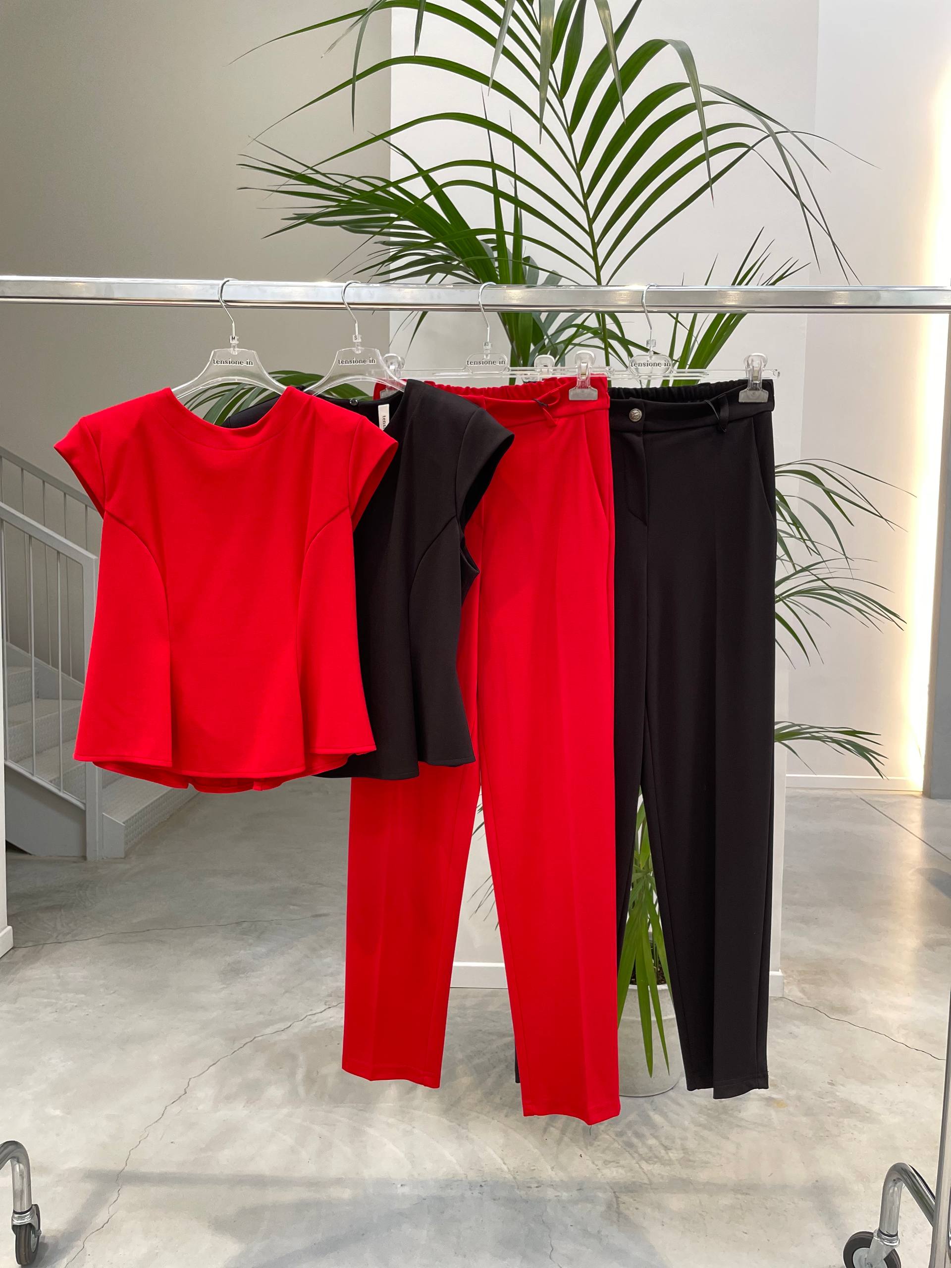 Фото Tensione in