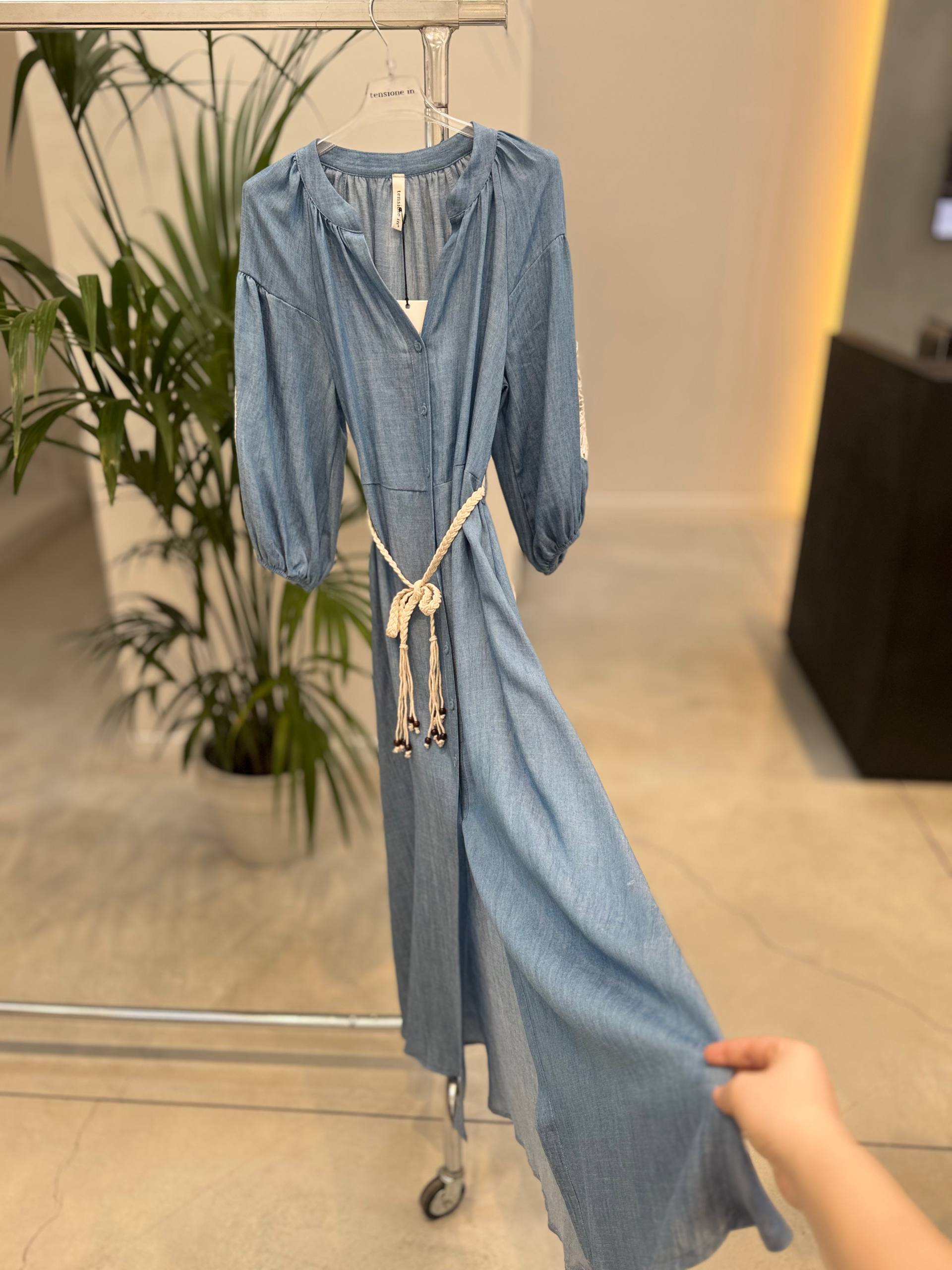 Фото Tensione in