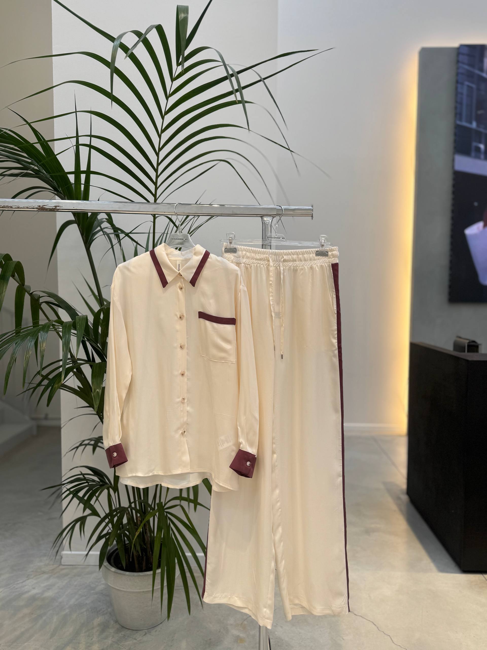 Фото Tensione in