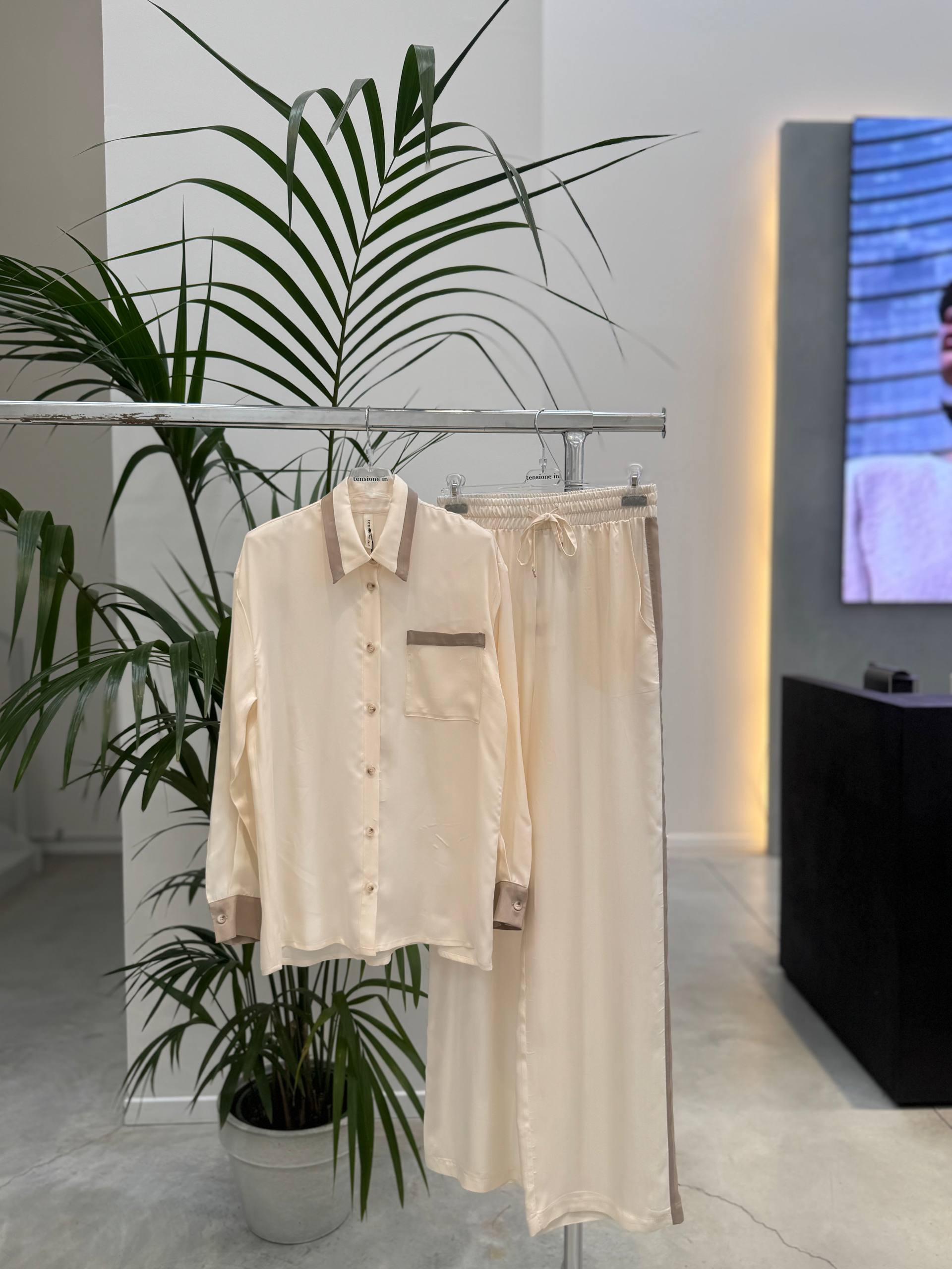 Фото Tensione in