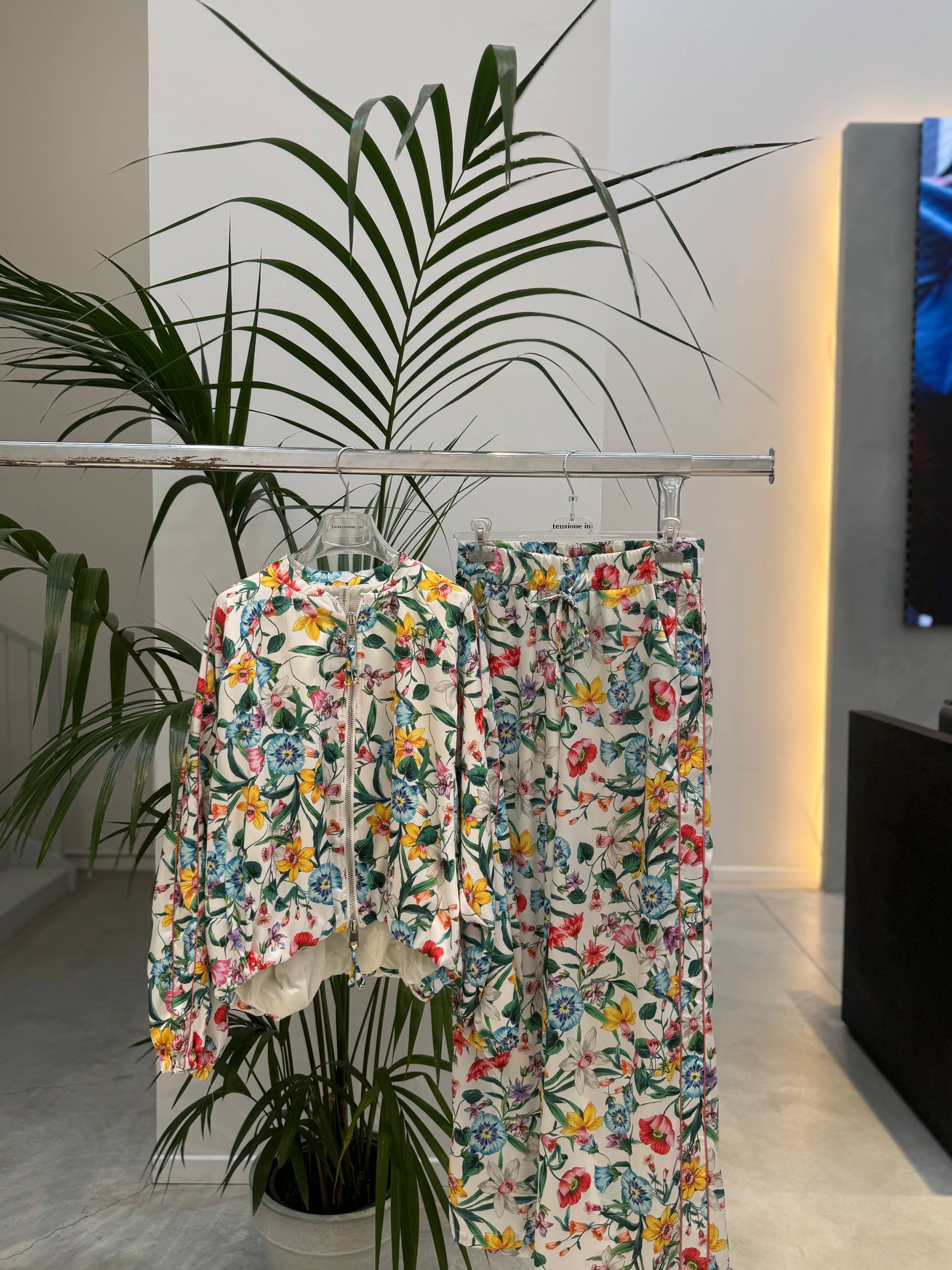 Фото Tensione in