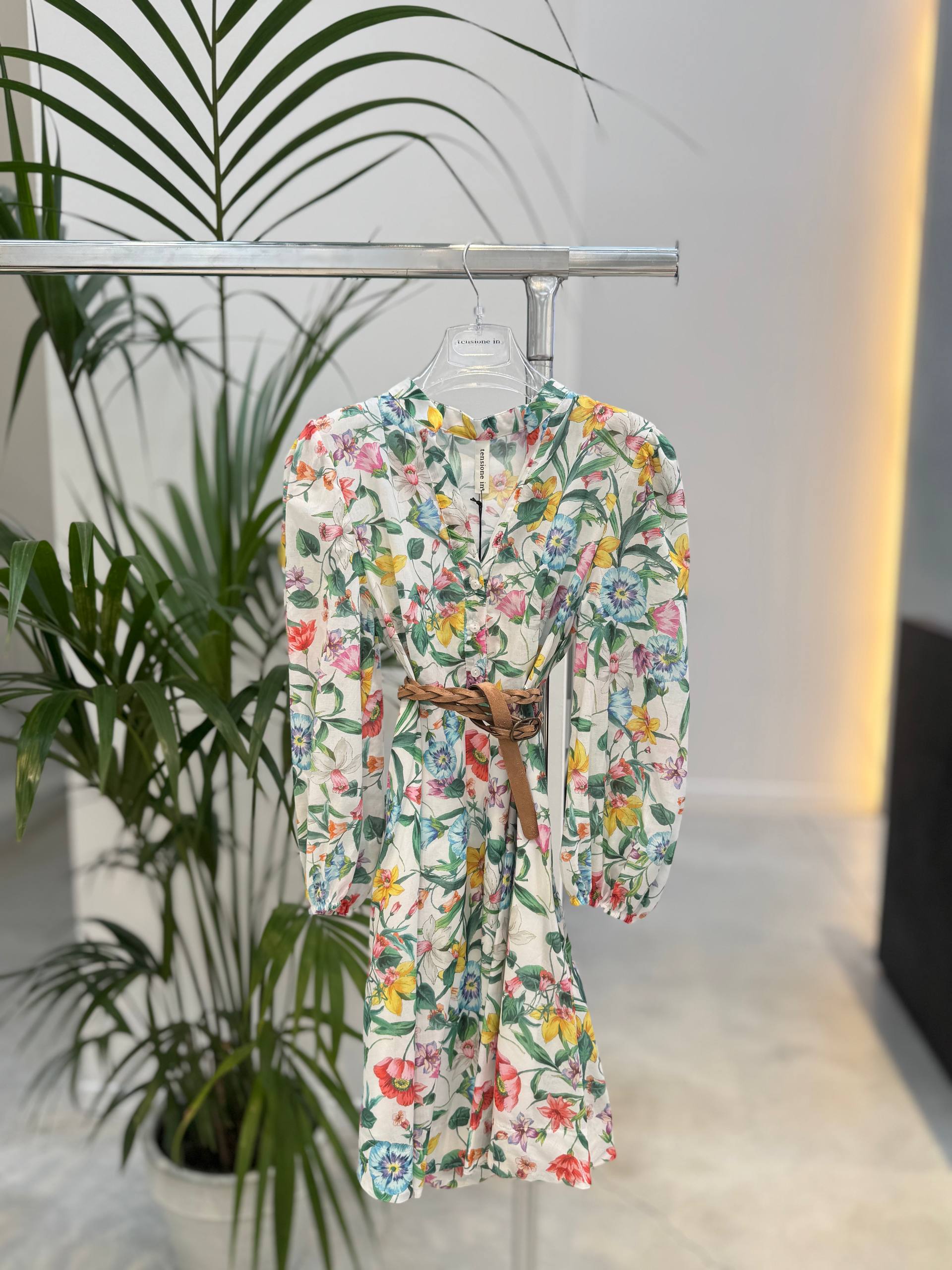 Фото Tensione in