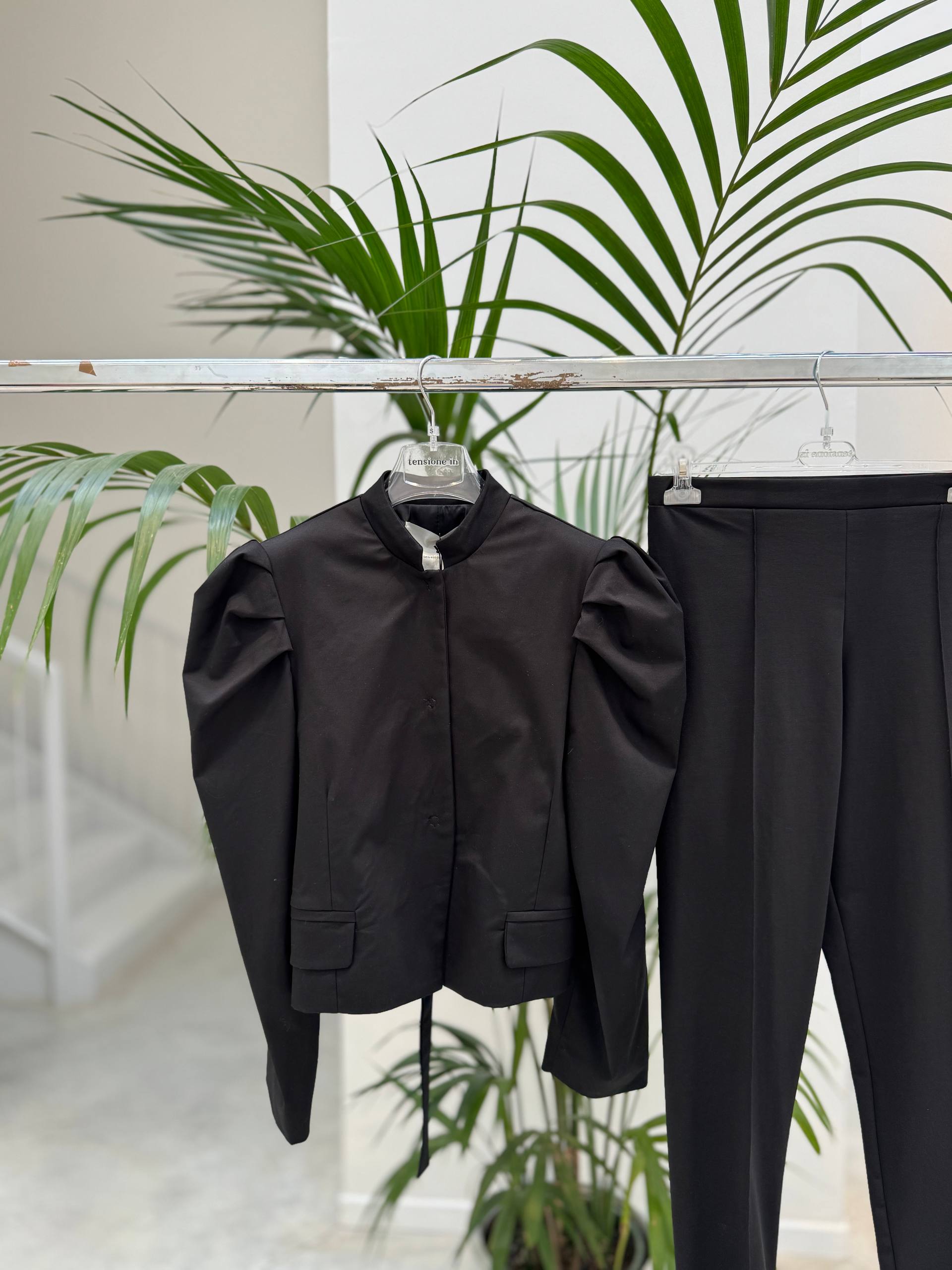 Фото Tensione in