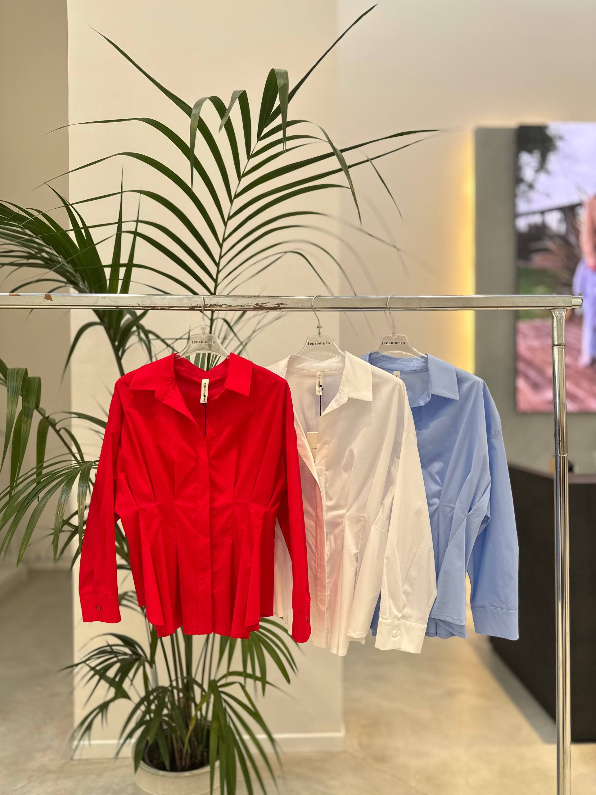 Фото Tensione in