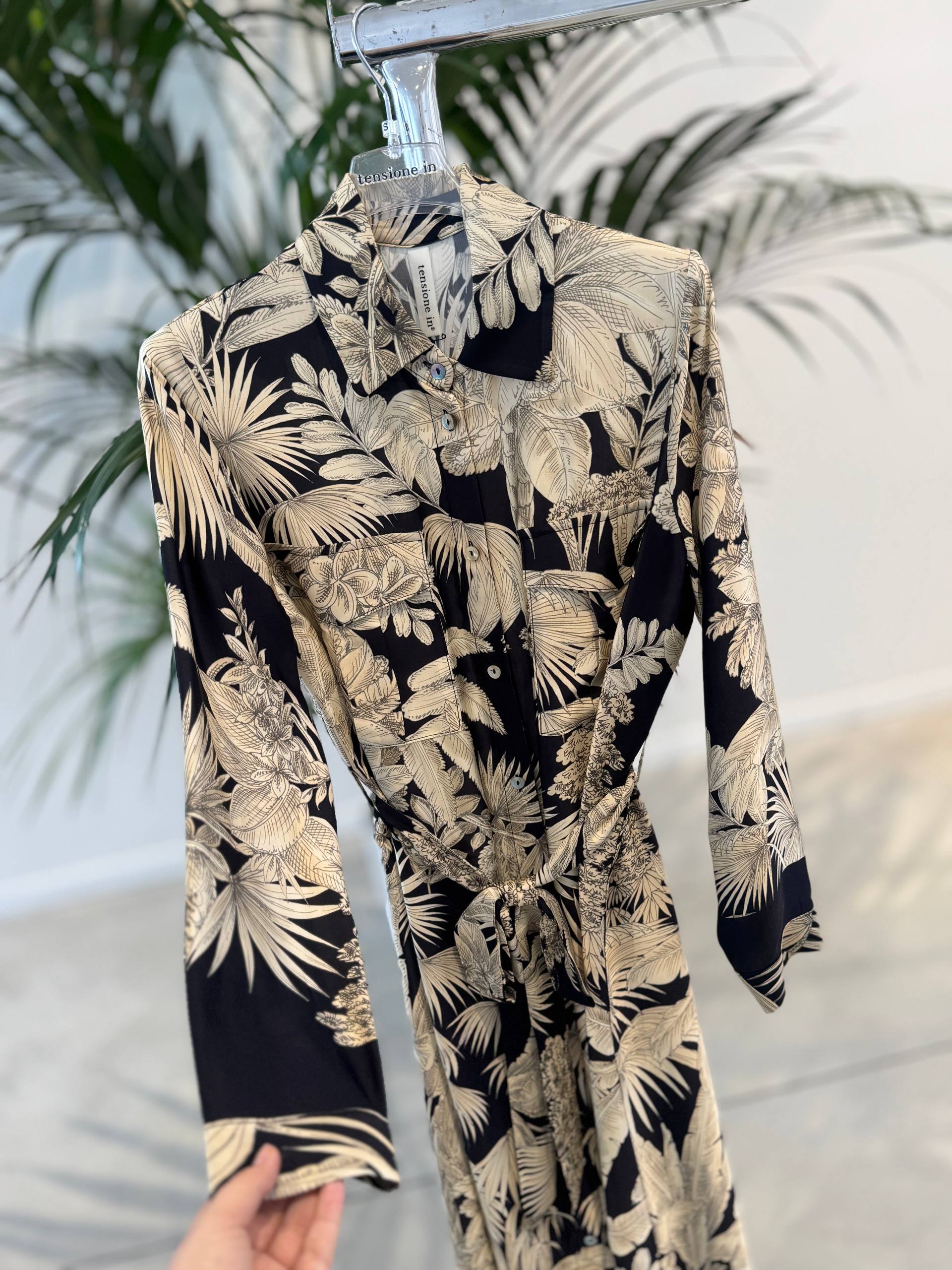 Фото Tensione in