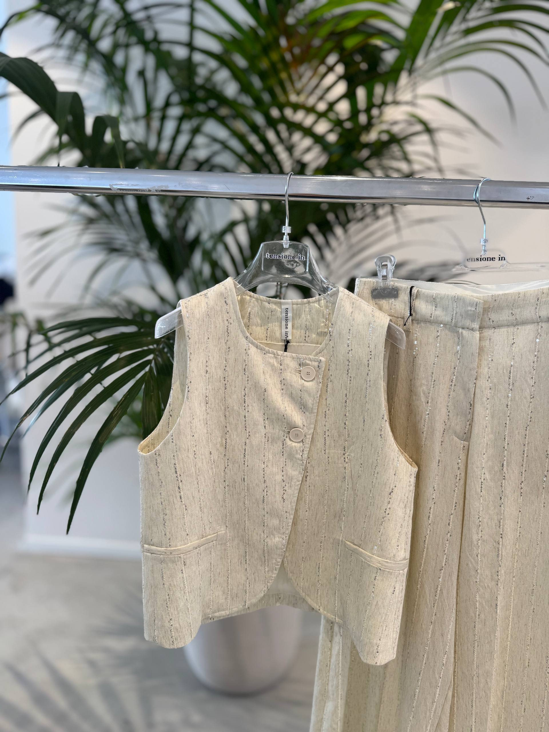 Фото Tensione in