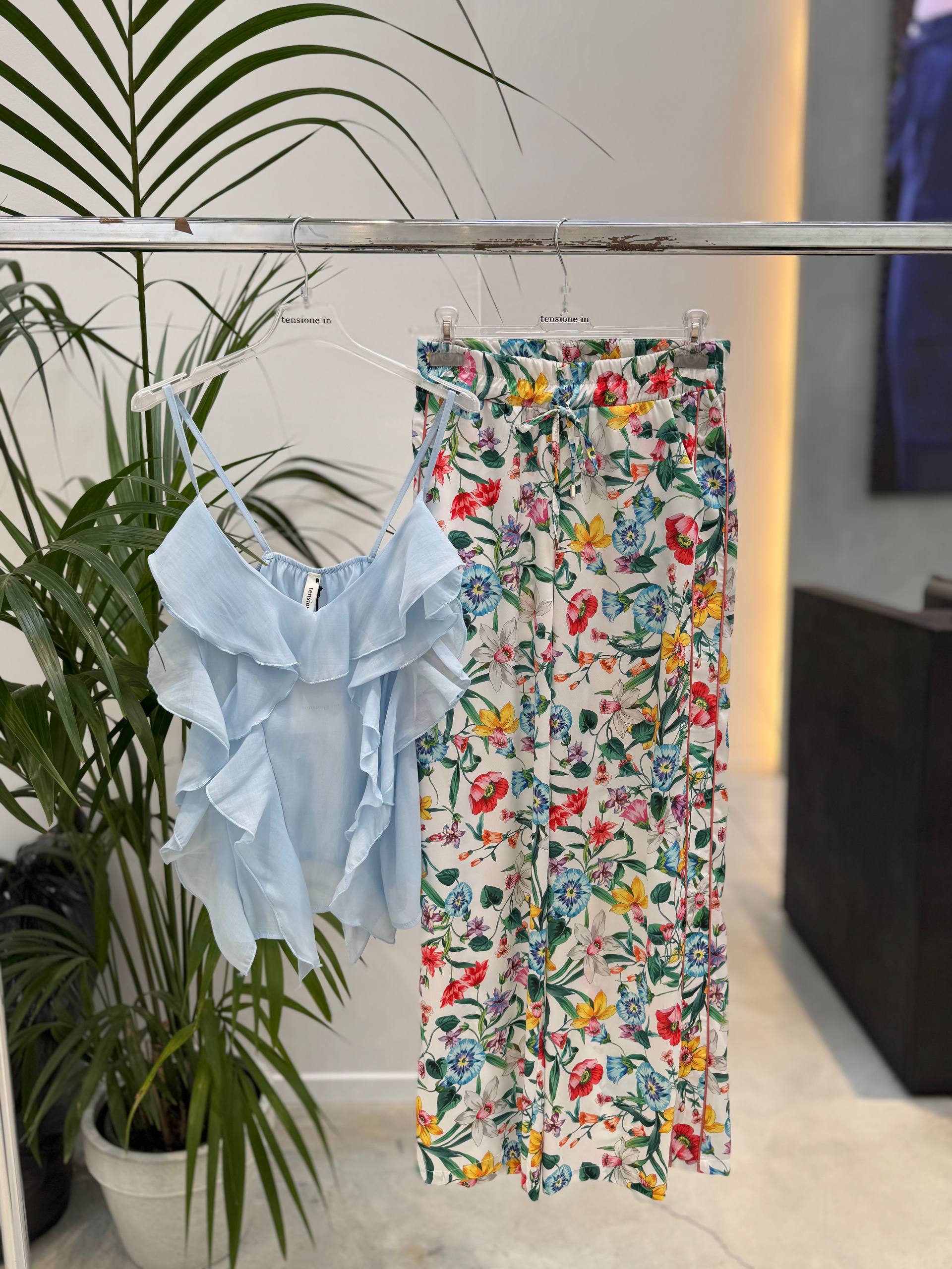 Фото Tensione in