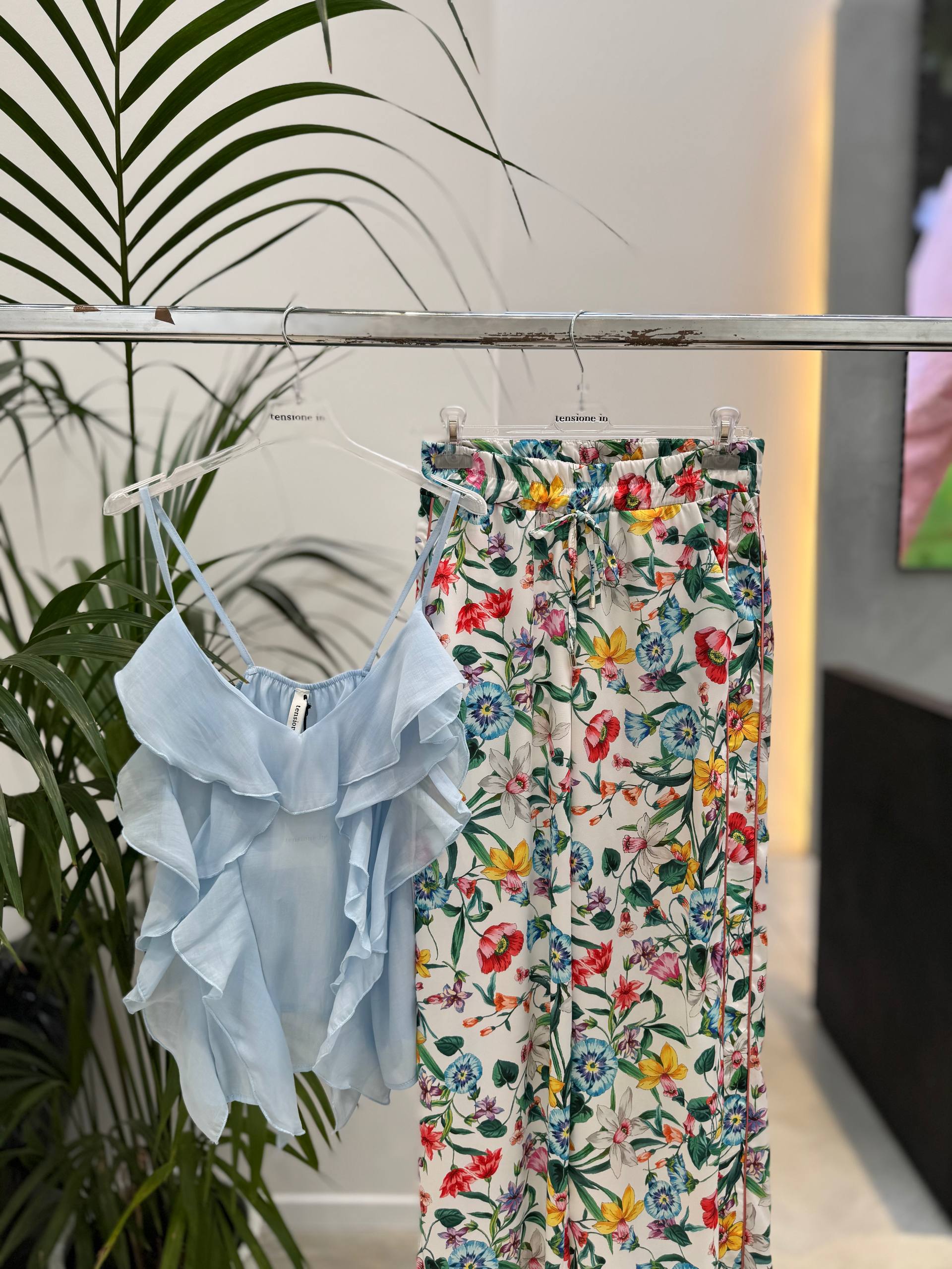 Фото Tensione in