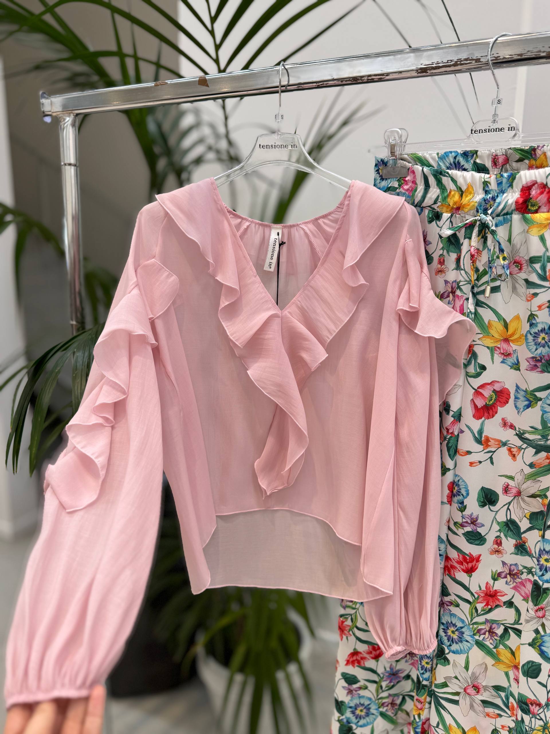 Фото Tensione in