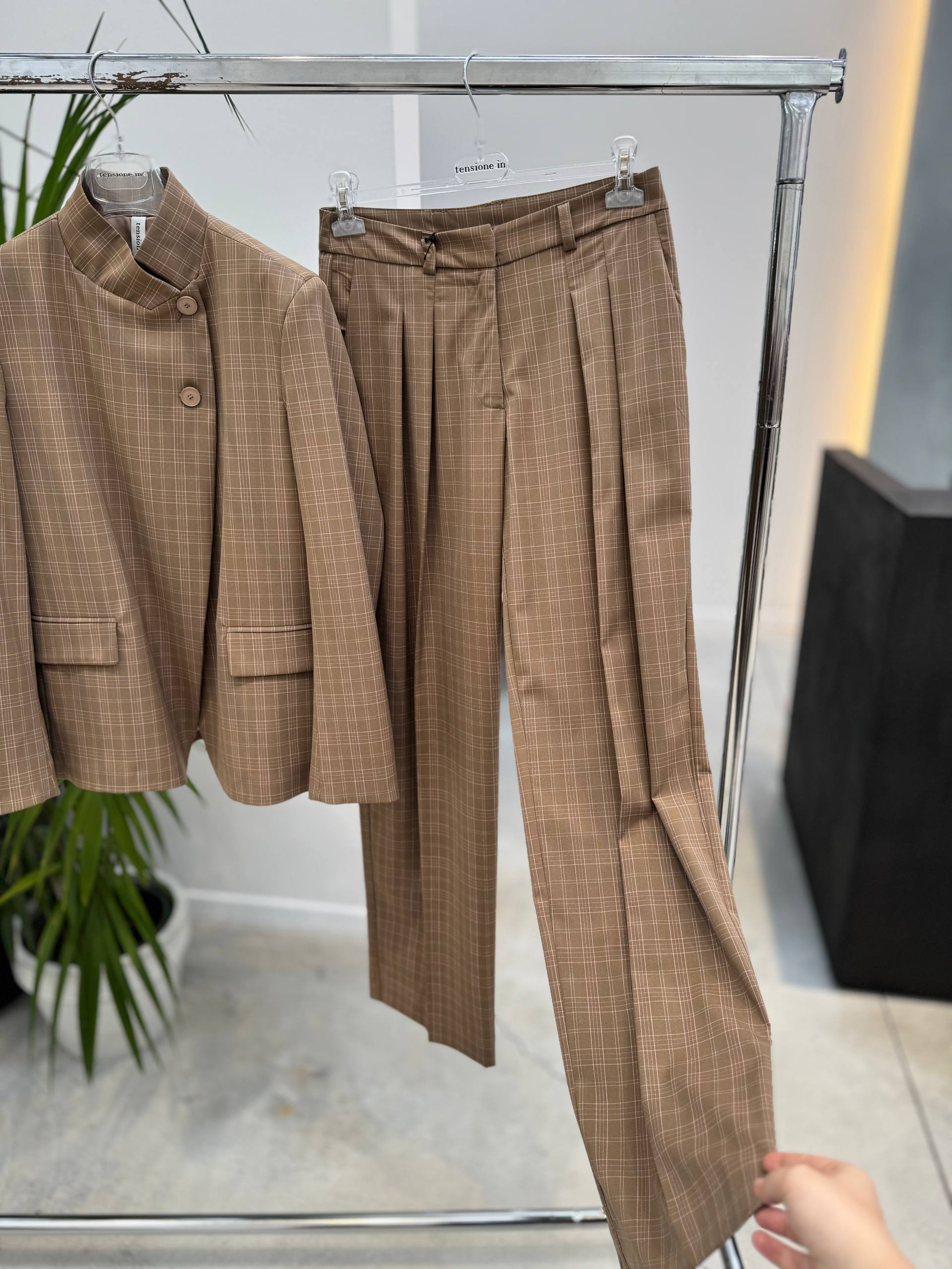 Фото Tensione in