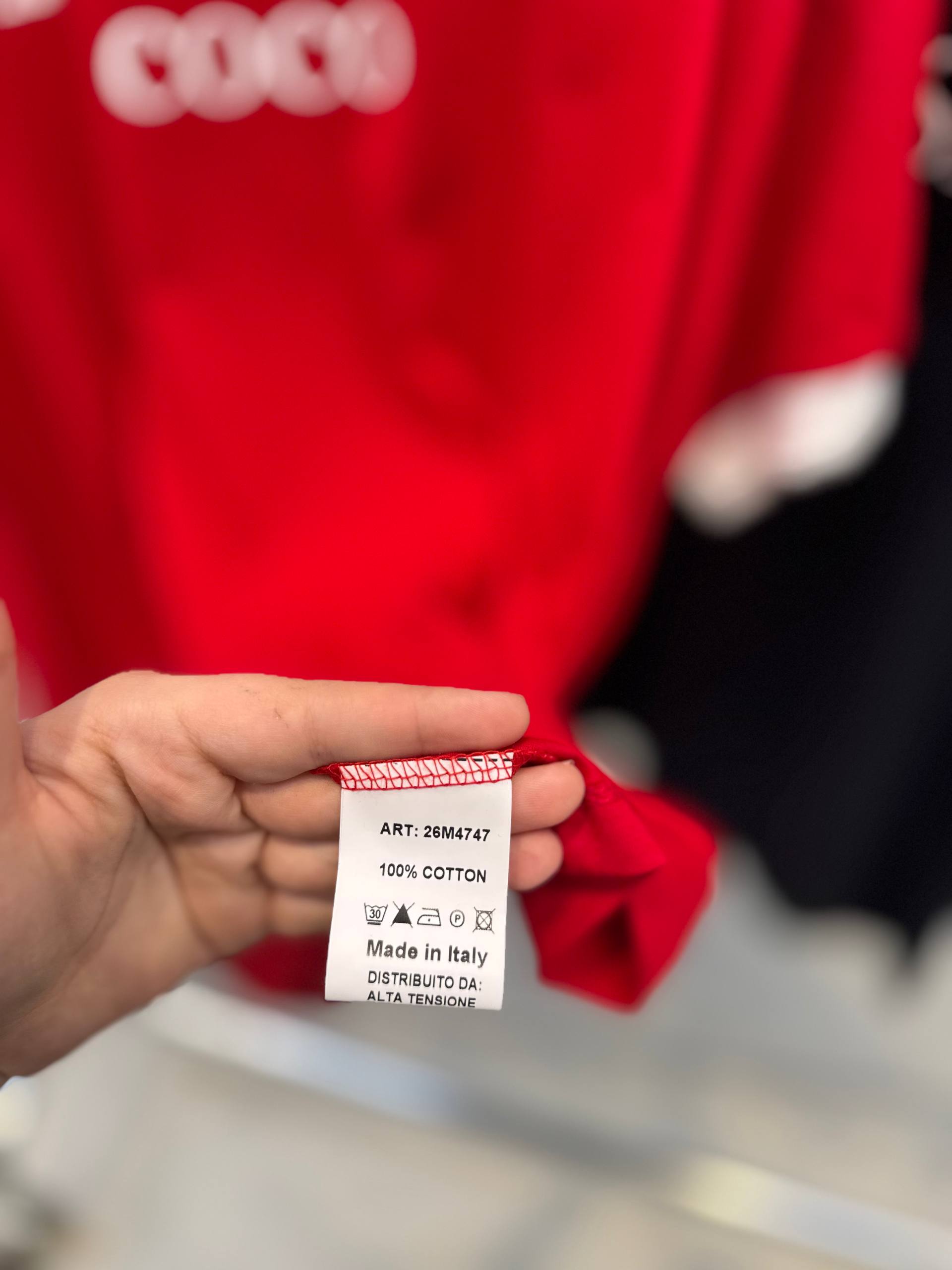 Фото Tensione in