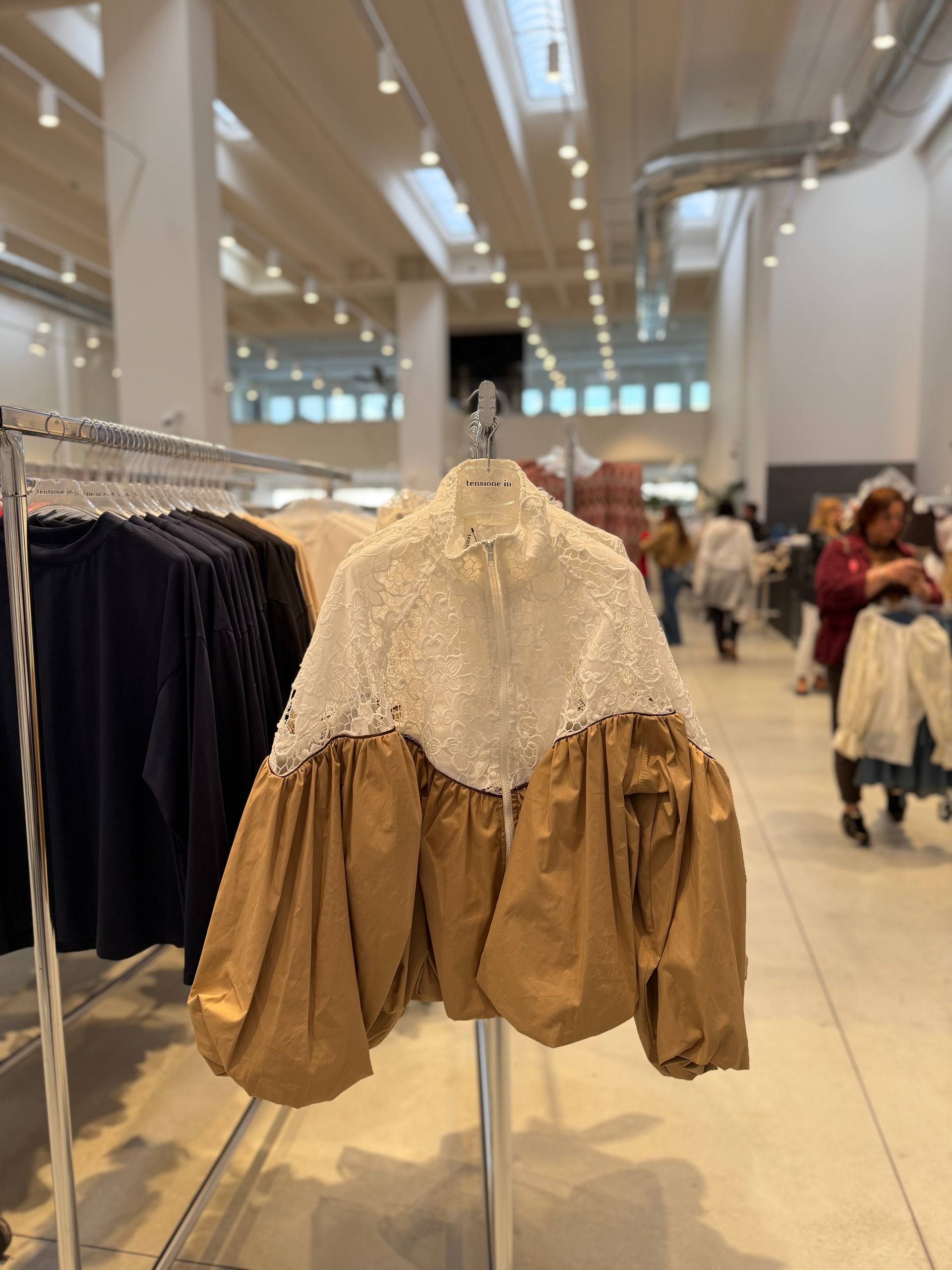 Фото Tensione in