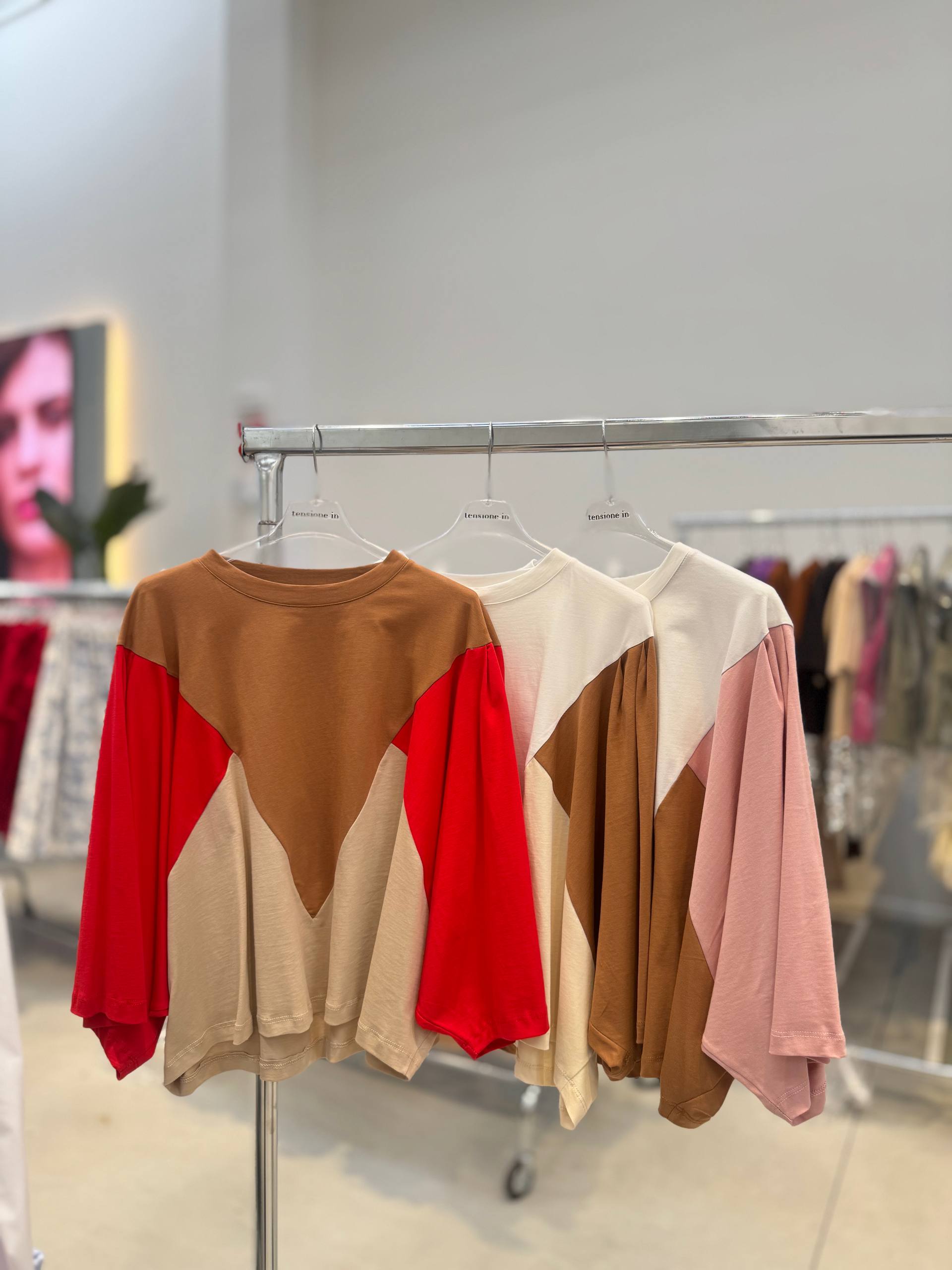 Фото Tensione in