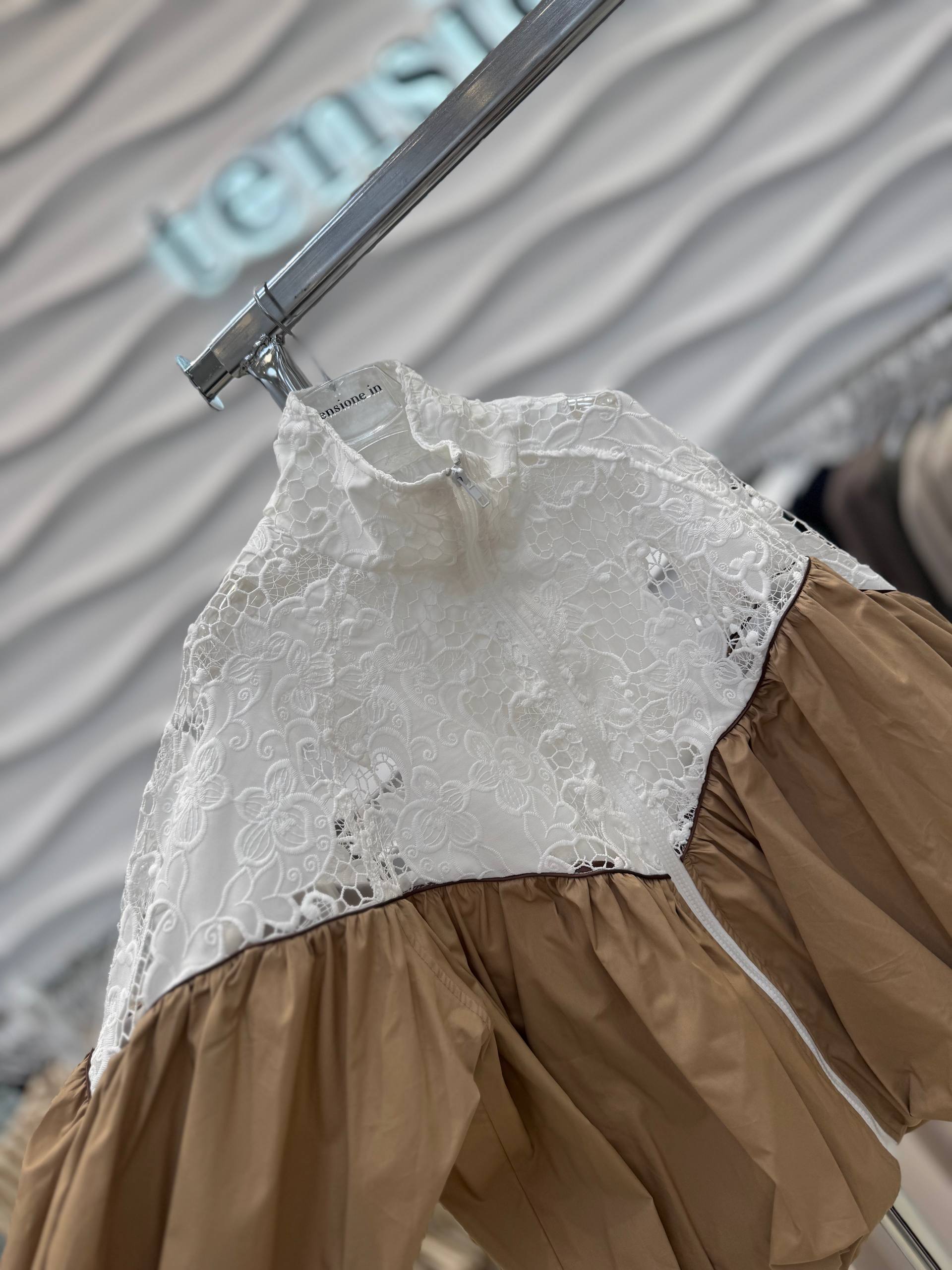 Фото Tensione in