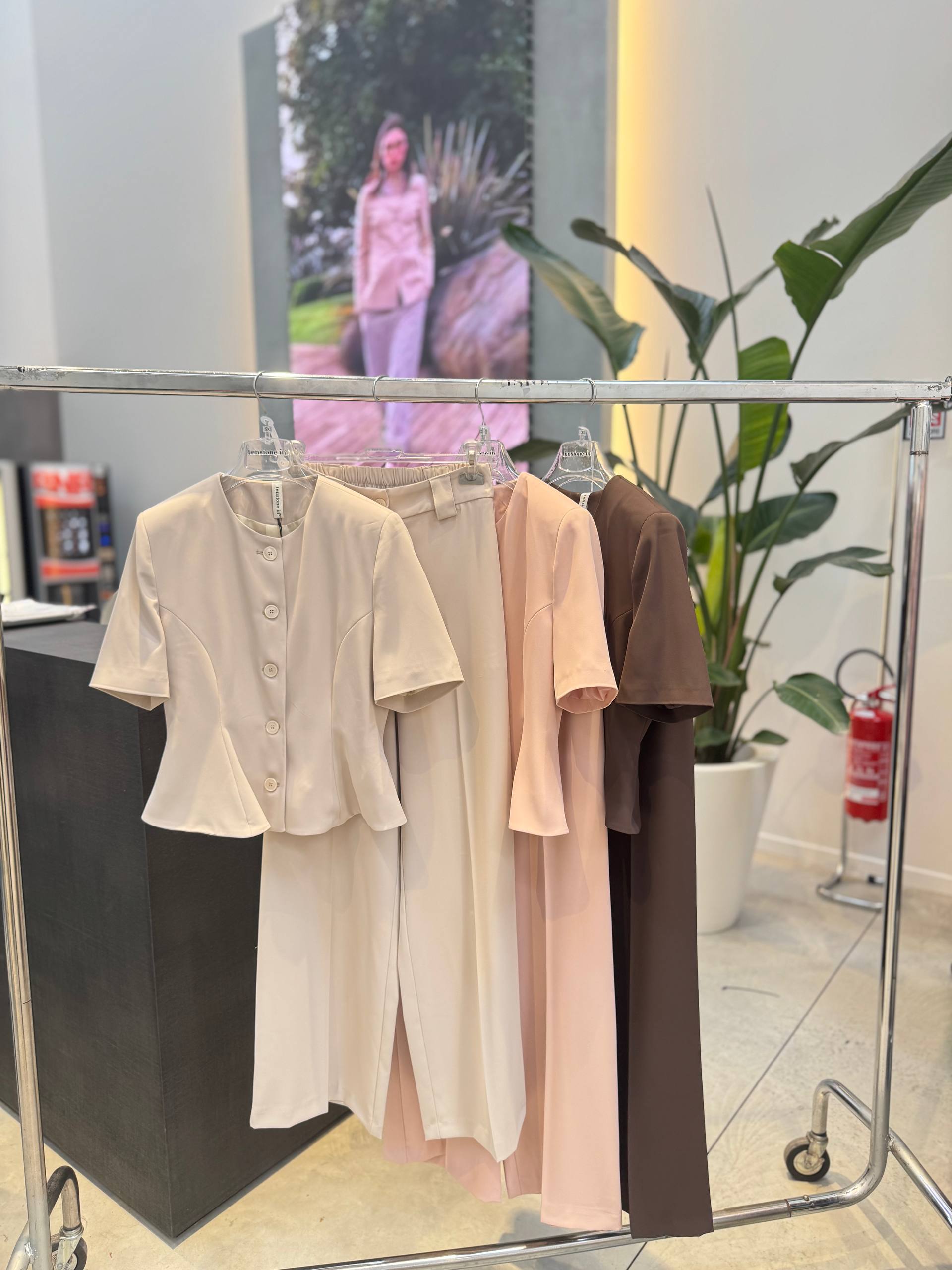 Фото Tensione in