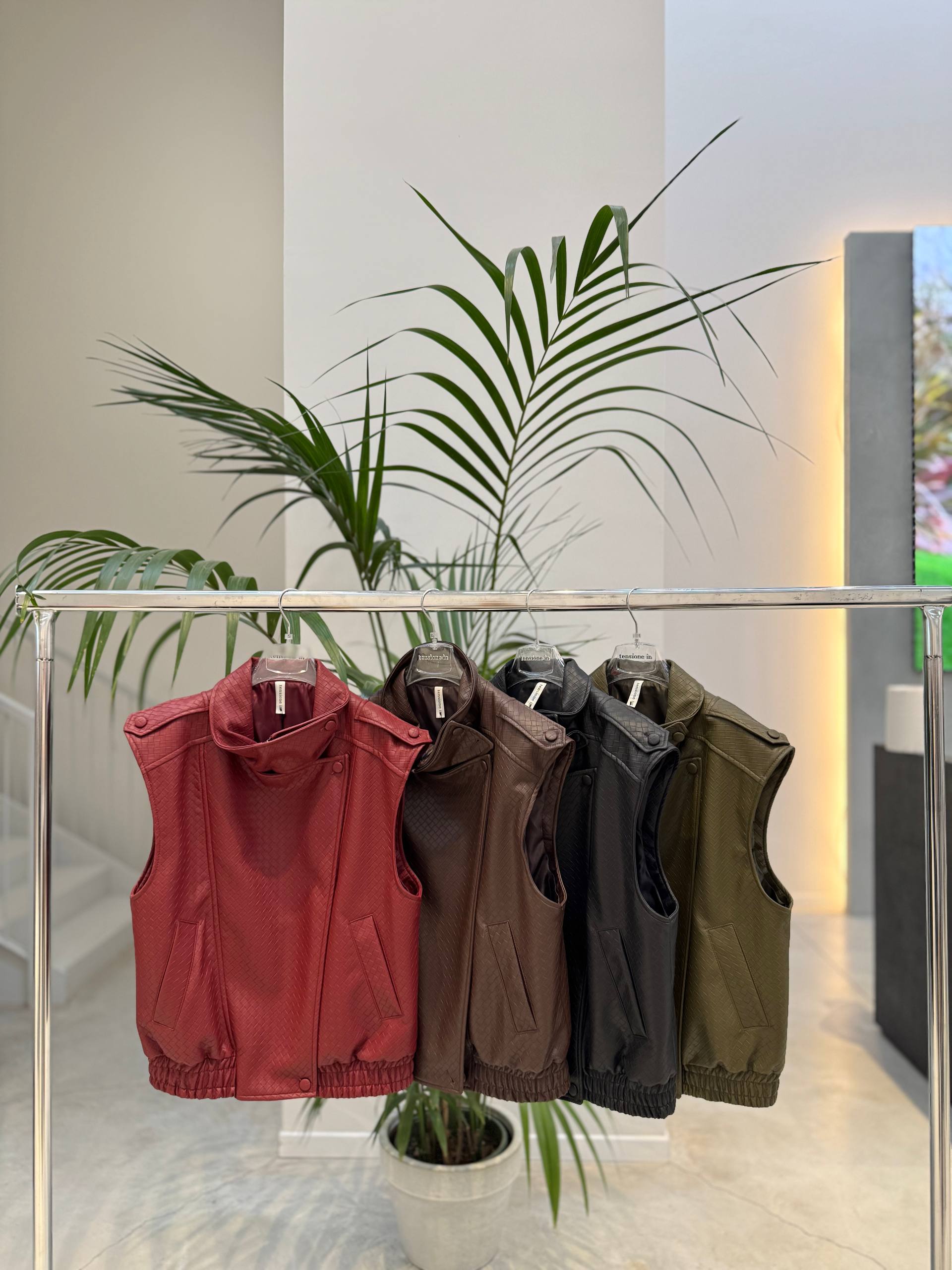 Фото Tensione in