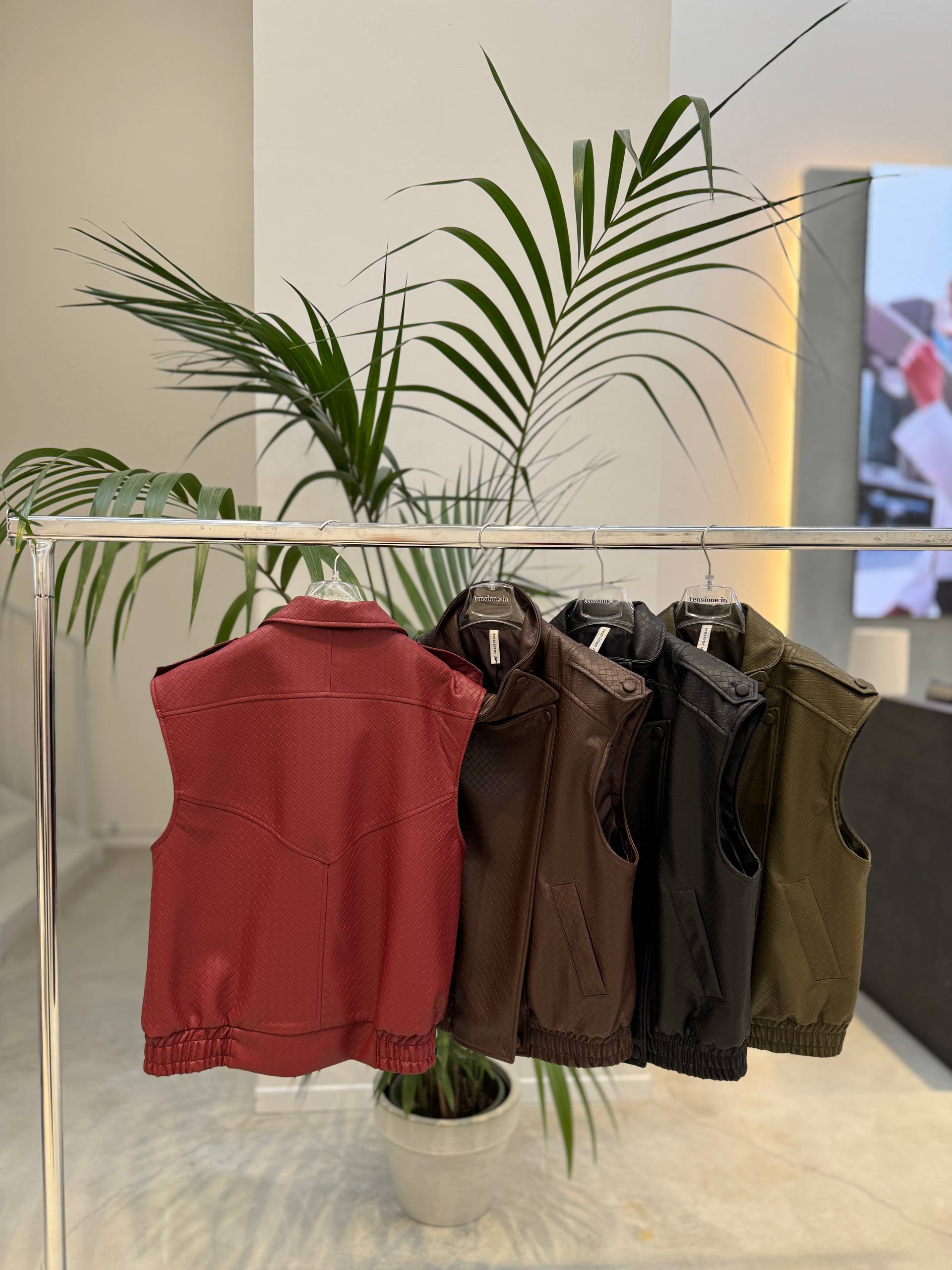 Фото Tensione in