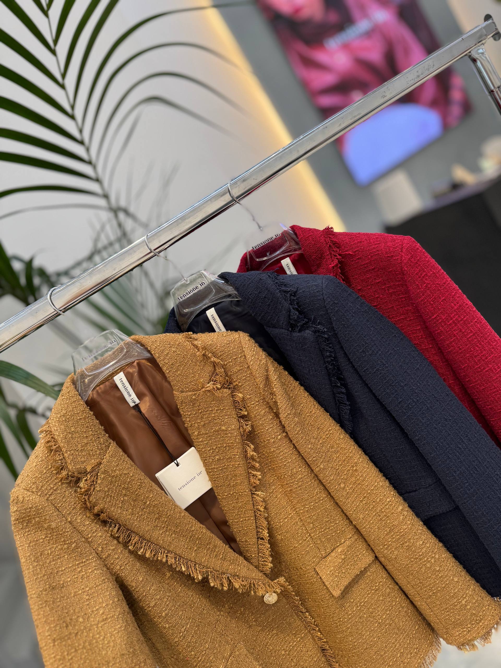 Фото Tensione in