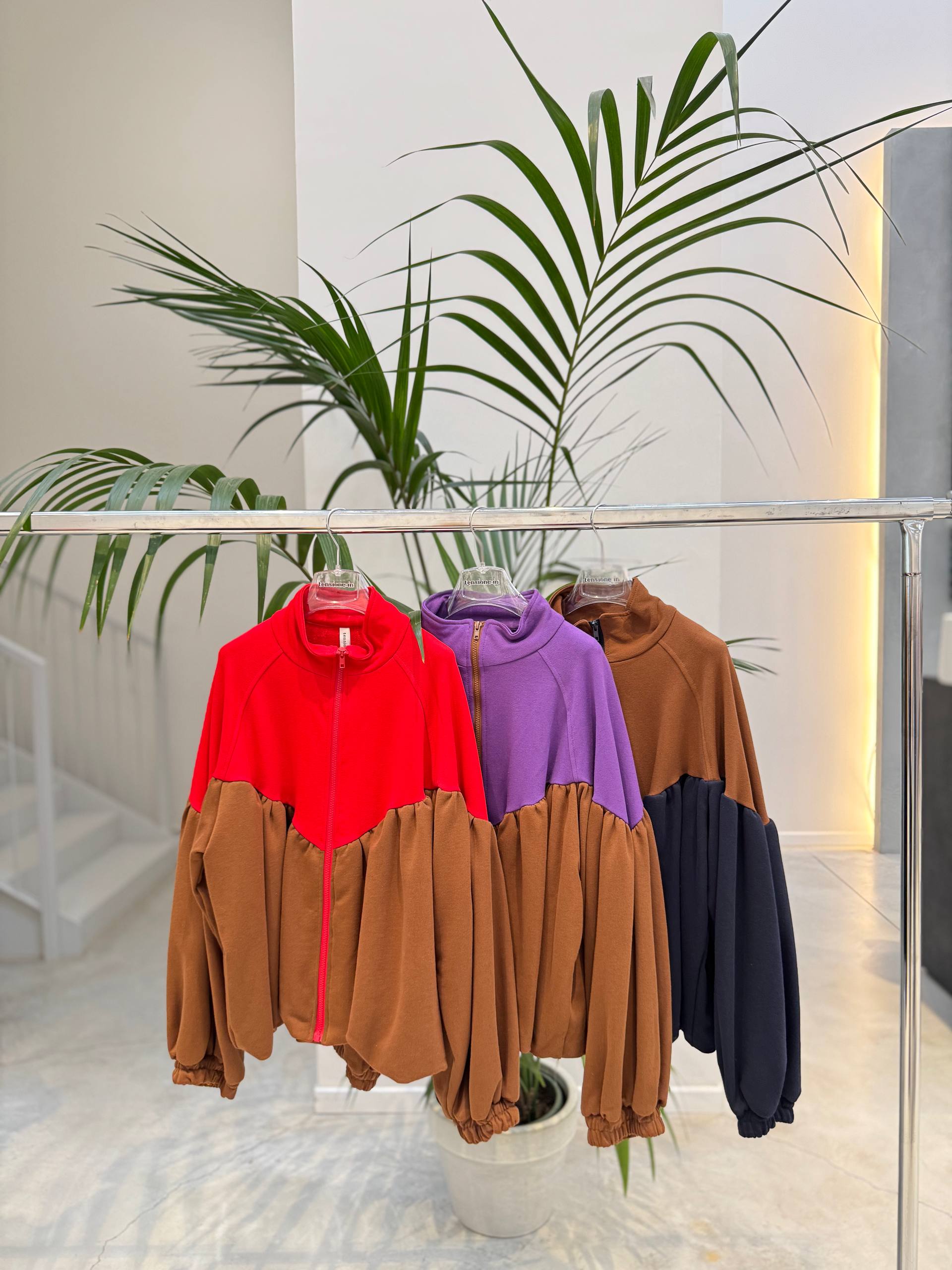 Фото Tensione in