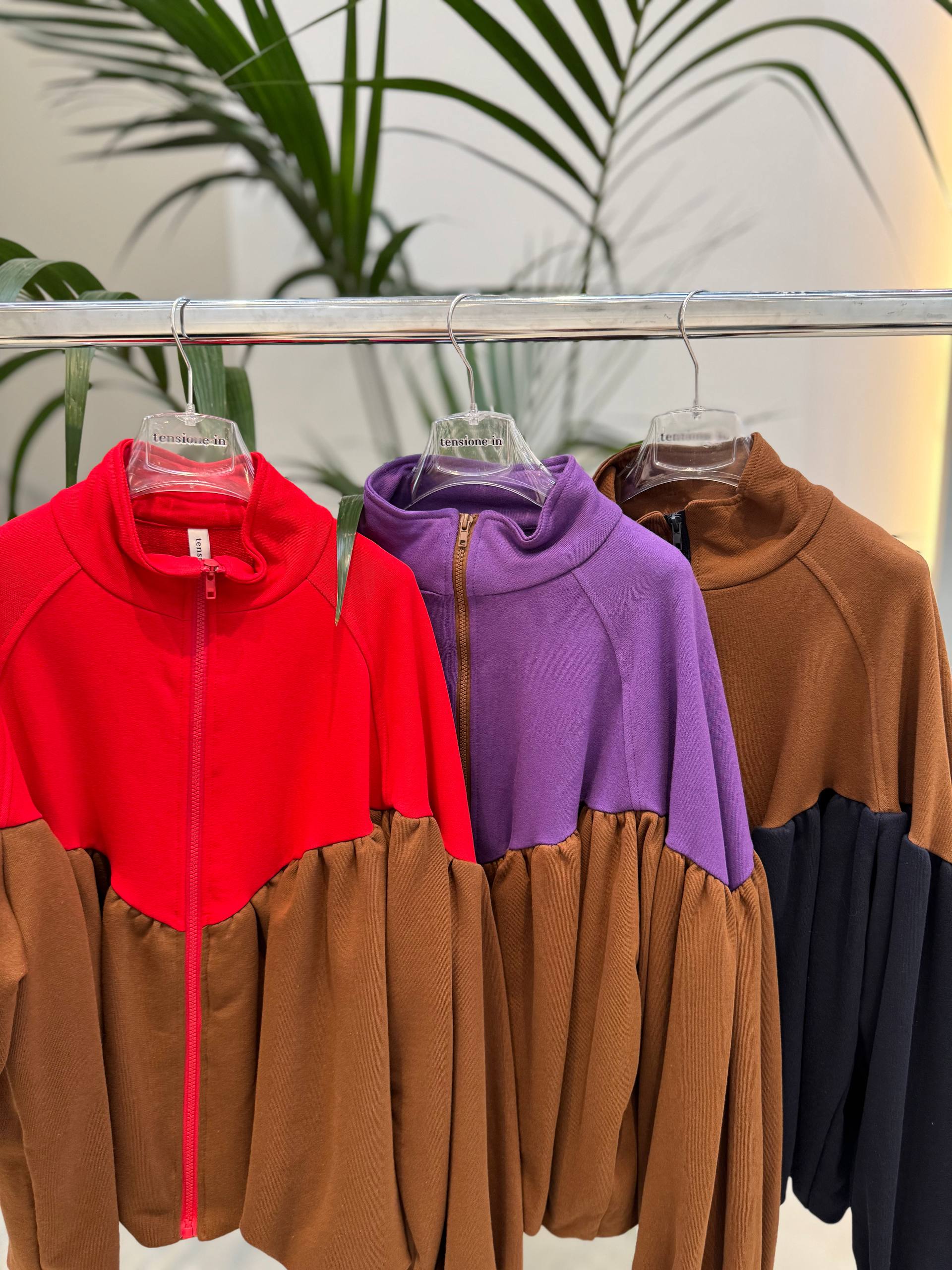 Фото Tensione in