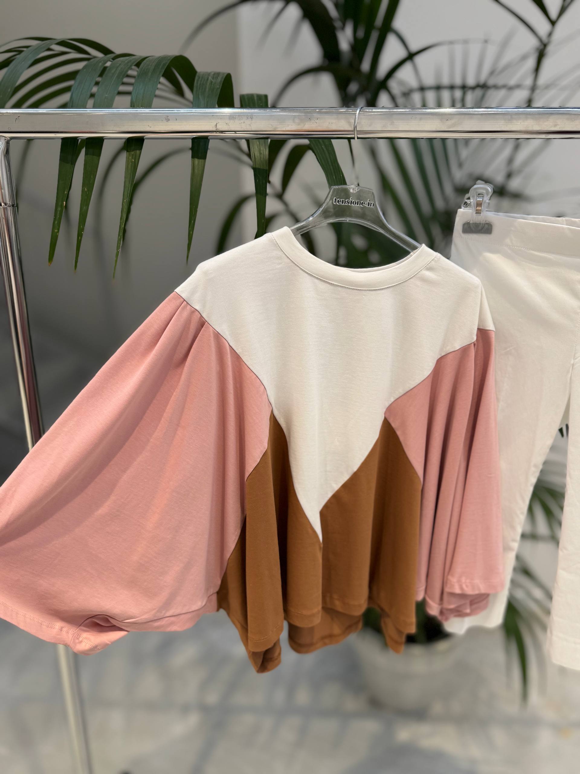 Фото Tensione in