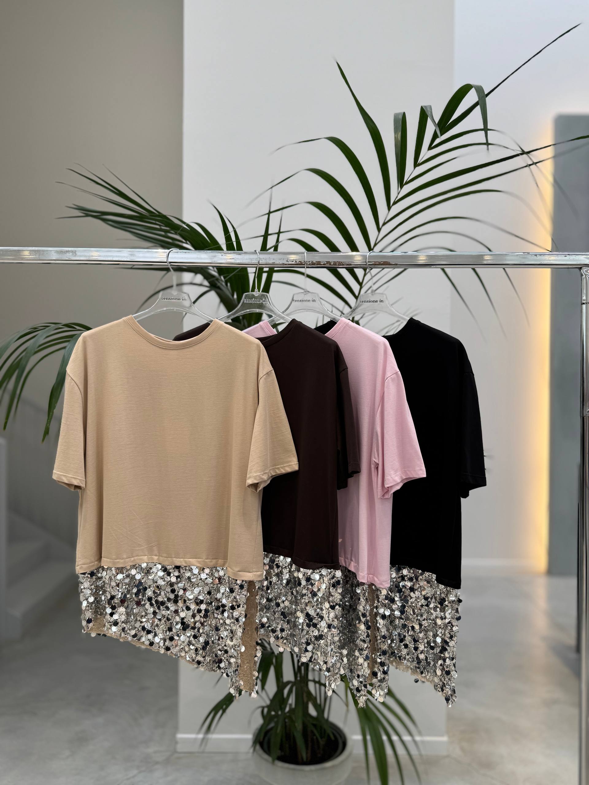 Фото Tensione in