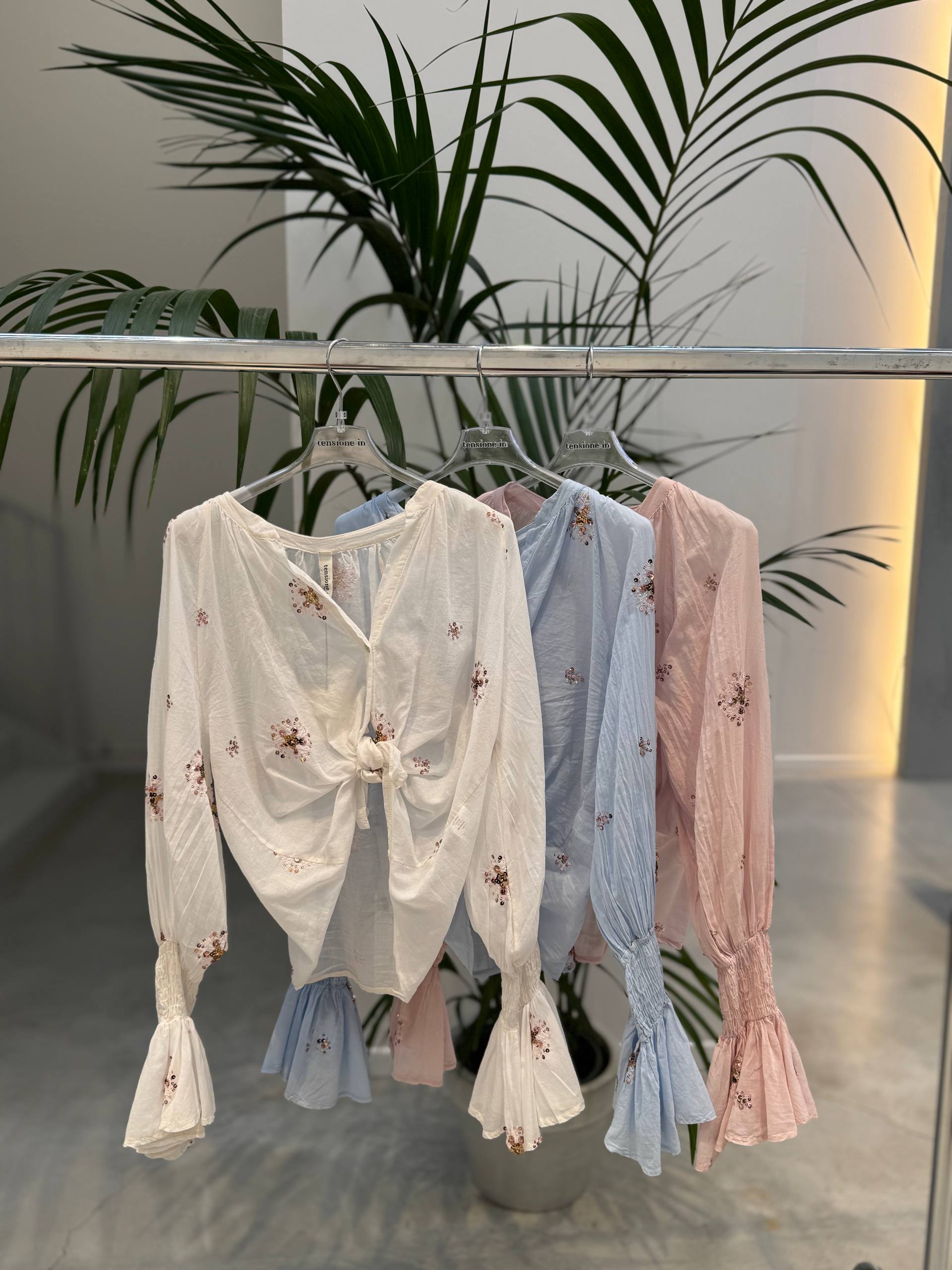 Фото Tensione in