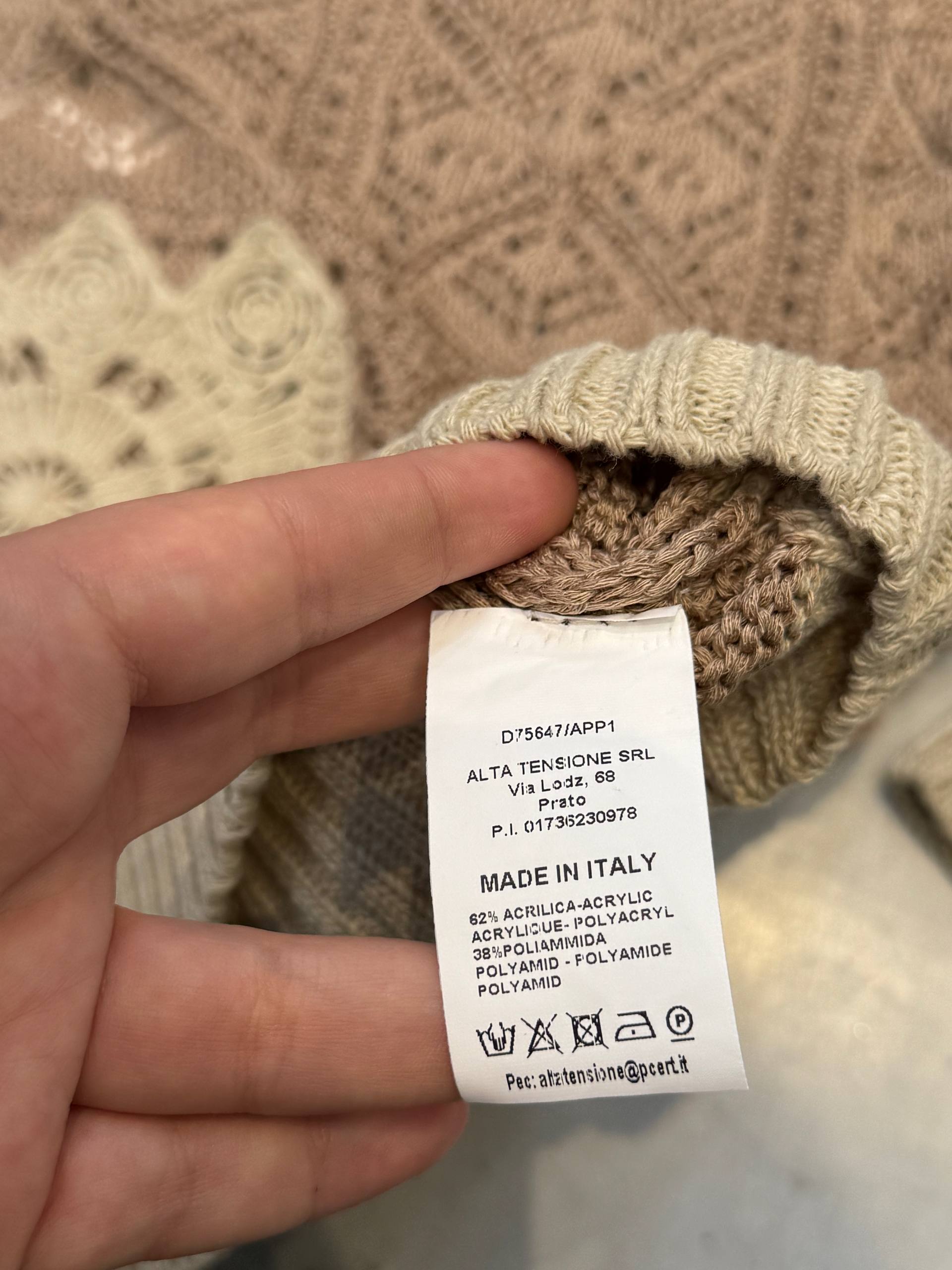 Фото Tensione in