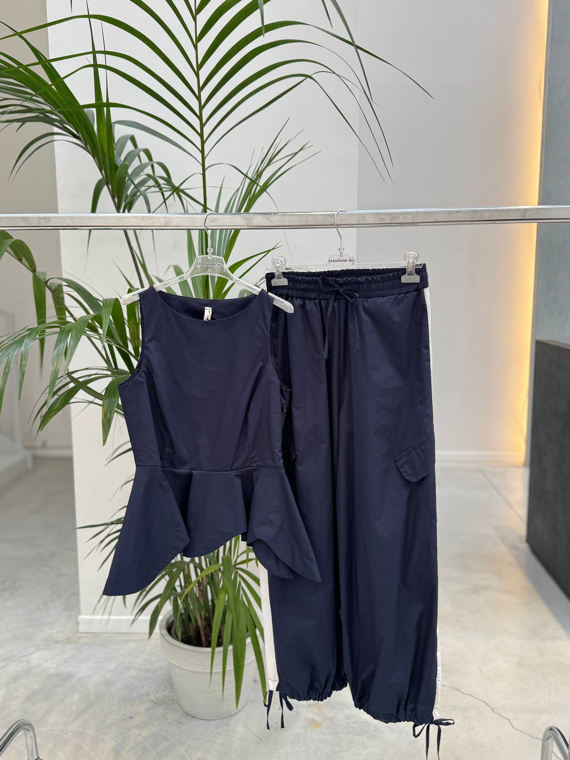 Фото Tensione in