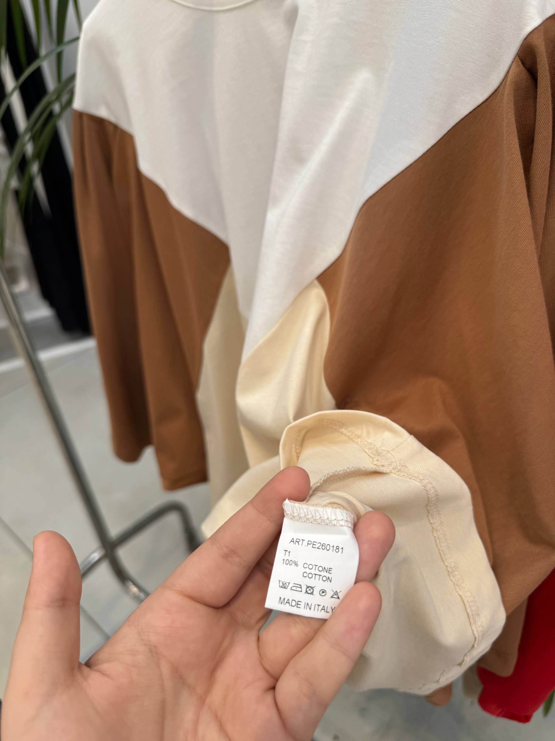 Фото Tensione in